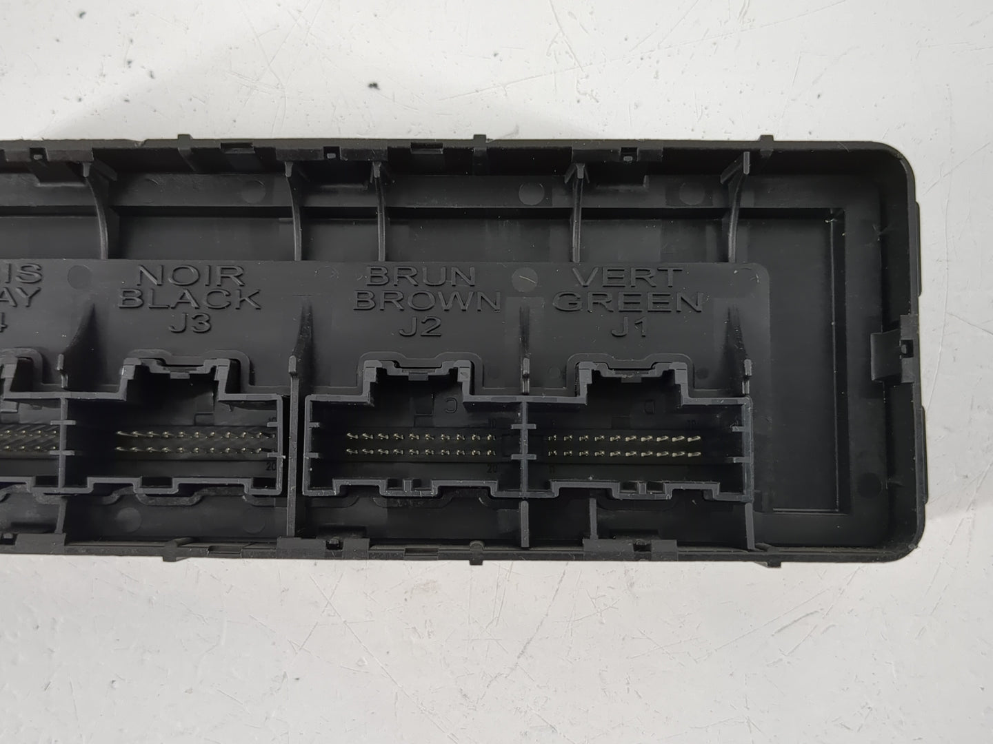 2011-2013 Chevrolet Cruze Body Control Module Bcm Inner Cabin Fuse Box - Oemusedautoparts1.com