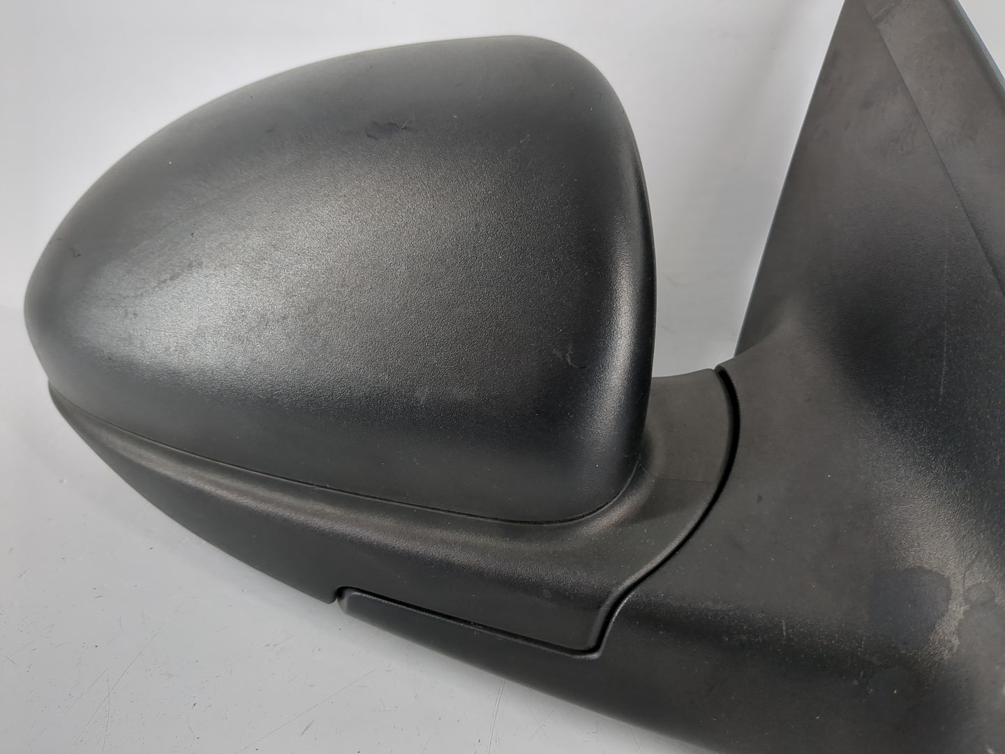 2011-2016 Chevrolet Cruze Passenger Right Side View Manual Door Mirror - Oemusedautoparts1.com