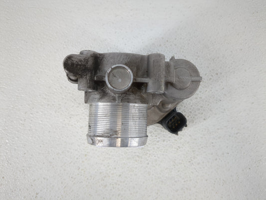 2011 Chevrolet Cruze Limited Throttle Body P/N:55565489 Fits Fits 2012 2013 2014 2015 2016 2017 2018 2019 2020 2021 OEM Used Auto Parts