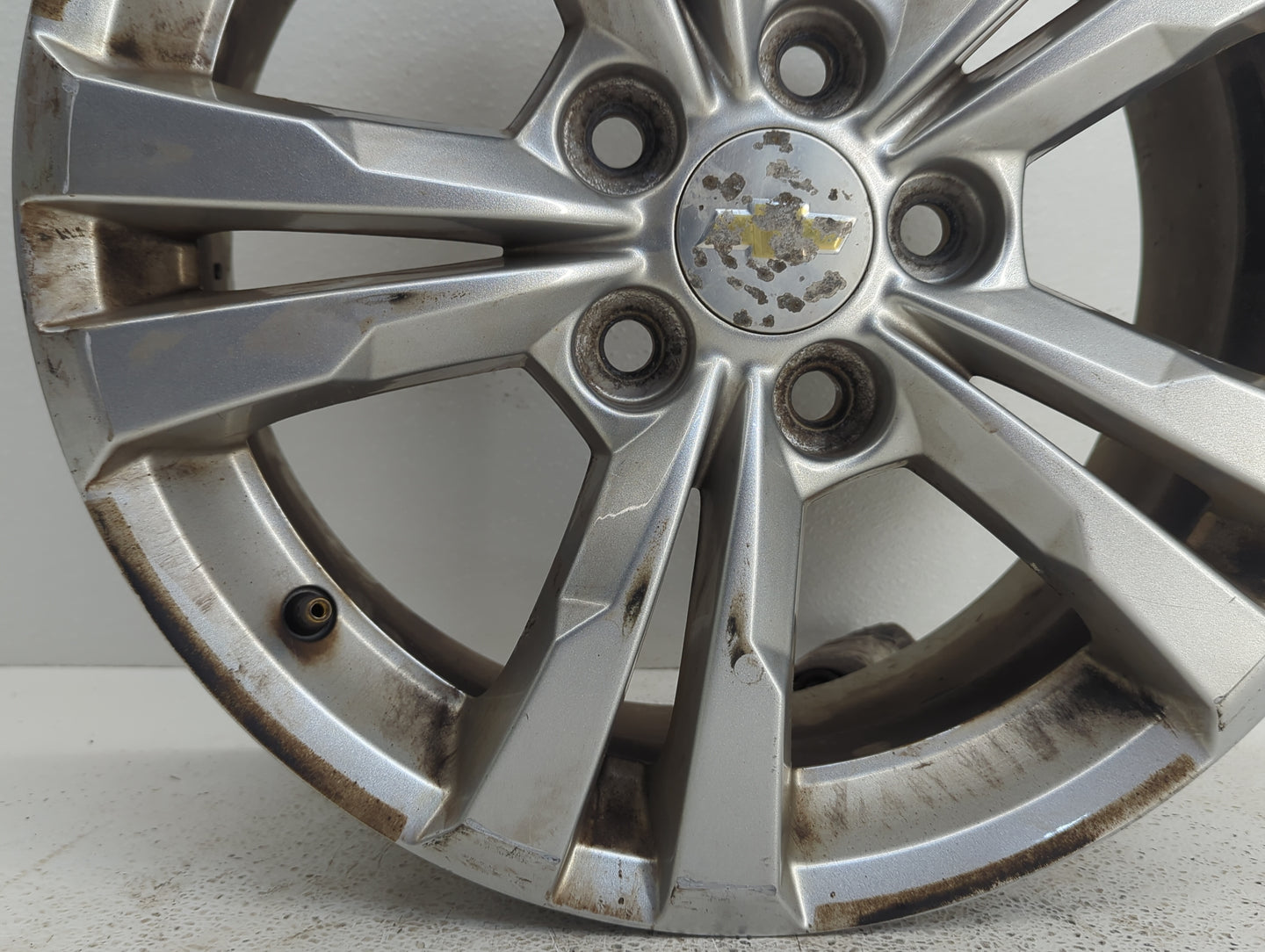 2010-2017 Chevrolet Equinox Oem Wheel Rim 1053075 - Oemusedautoparts1.com