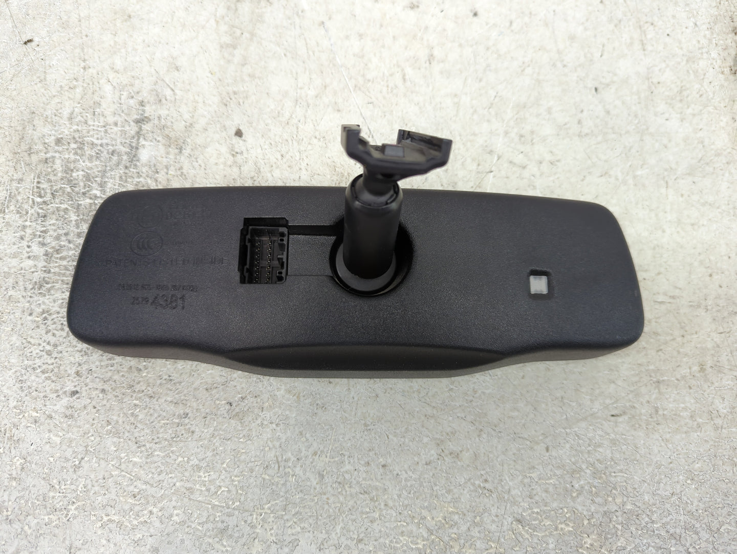 2010-2011 Chevrolet Equinox Interior Rear View Mirror Replacement OEM Fits Fits 2009 2010 2011 2012 2013 2014 OEM Used Auto 