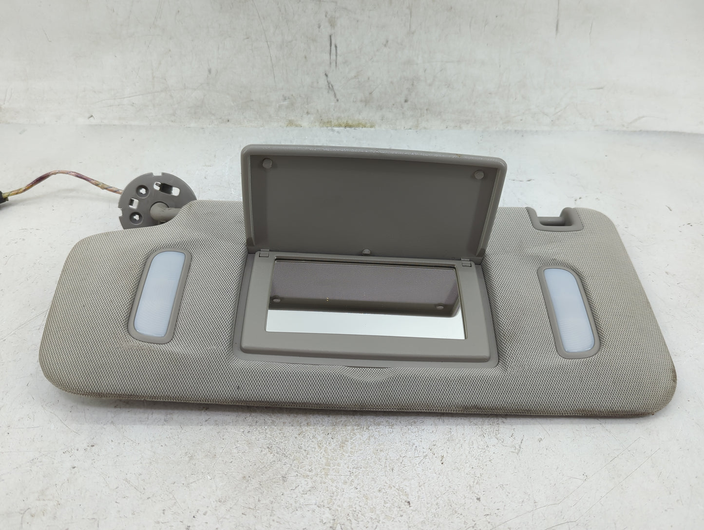 2010-2017 Chevrolet Equinox Sun Visor Shade Replacement Driver Left Mirror Fits Fits 2010 2011 2012 2013 2014 2015 2016 2017