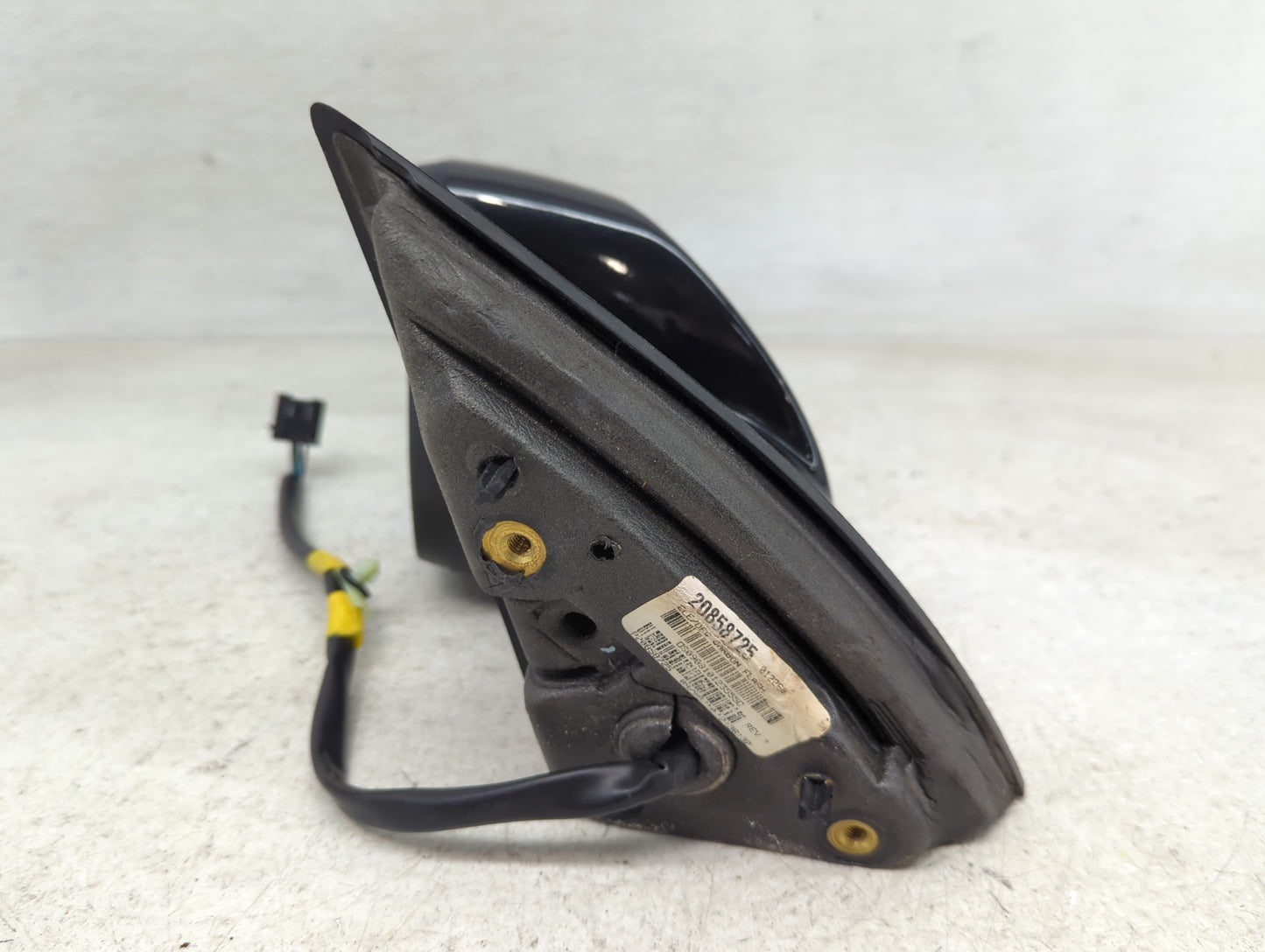 2010-2011 Chevrolet Equinox Driver Side View Mirror - Left Door Mirror OEM Used - Oemusedautoparts1.com