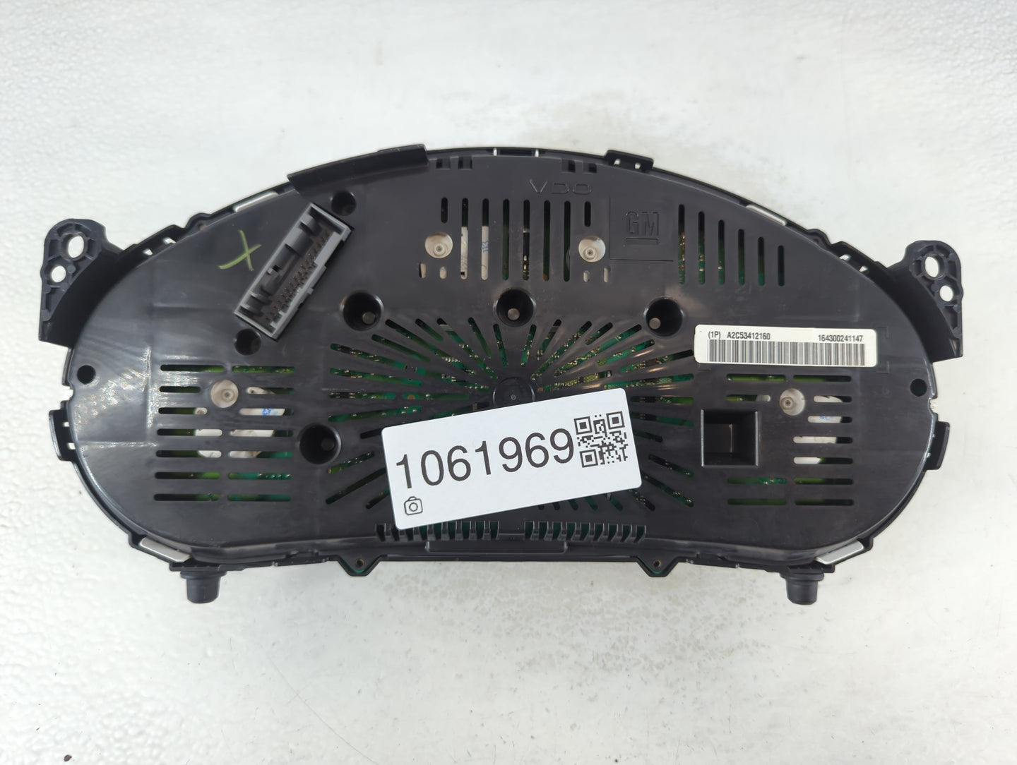 2011 Chevrolet Equinox Instrument Cluster Speedometer Gauges P/N:A2C53412160 Fits OEM Used Auto Parts - Oemusedautoparts1.co