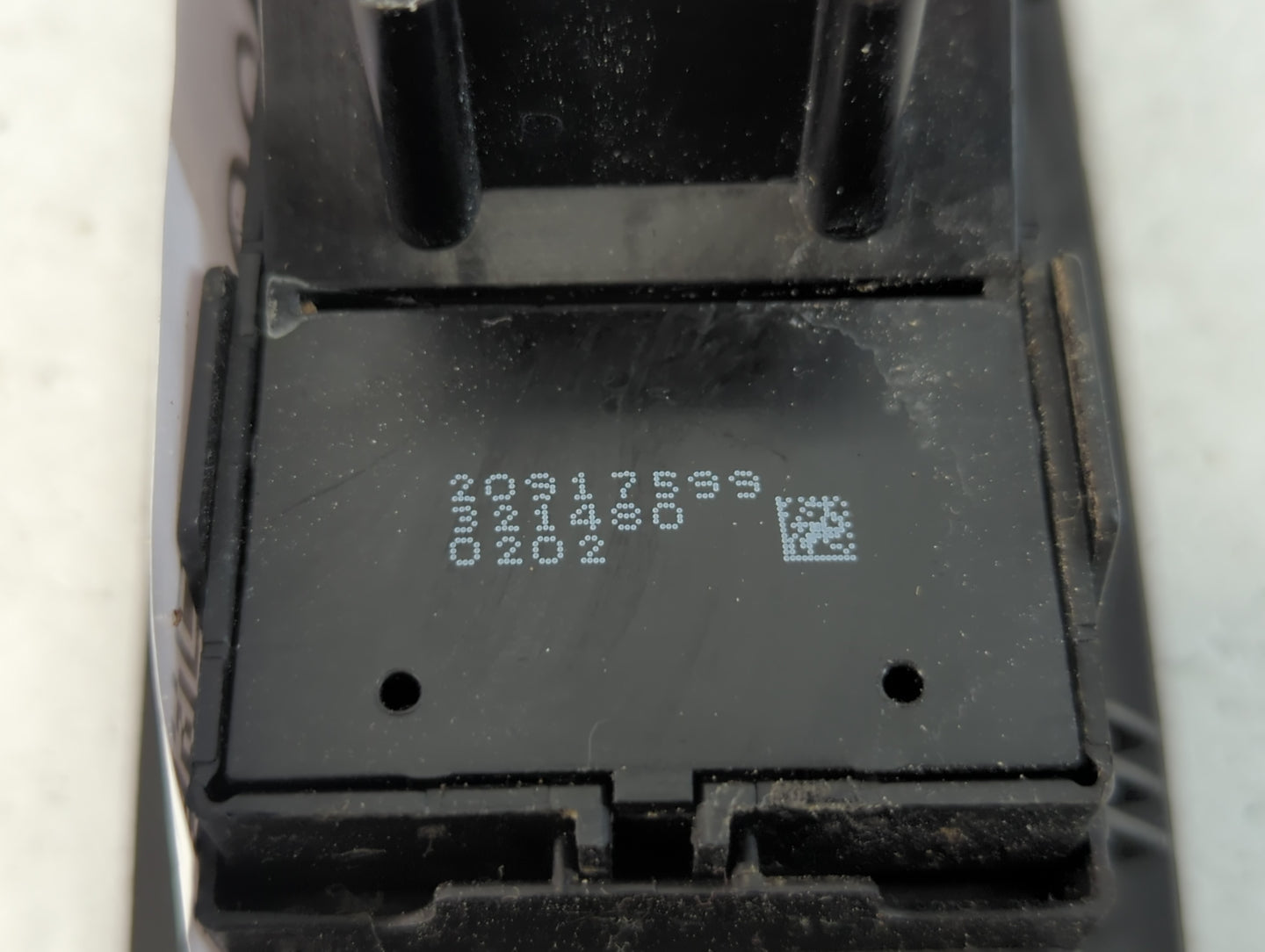 2010-2017 Chevrolet Equinox Master Power Window Switch Replacement Driver Side Left P/N:20917599 Fits OEM Used Auto Parts - 