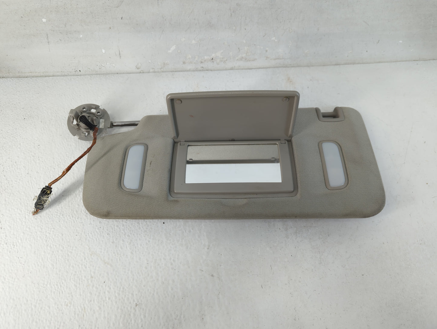 2010-2017 Chevrolet Equinox Sun Visor Shade Replacement Driver Left Mirror Fits Fits 2010 2011 2012 2013 2014 2015 2016 2017