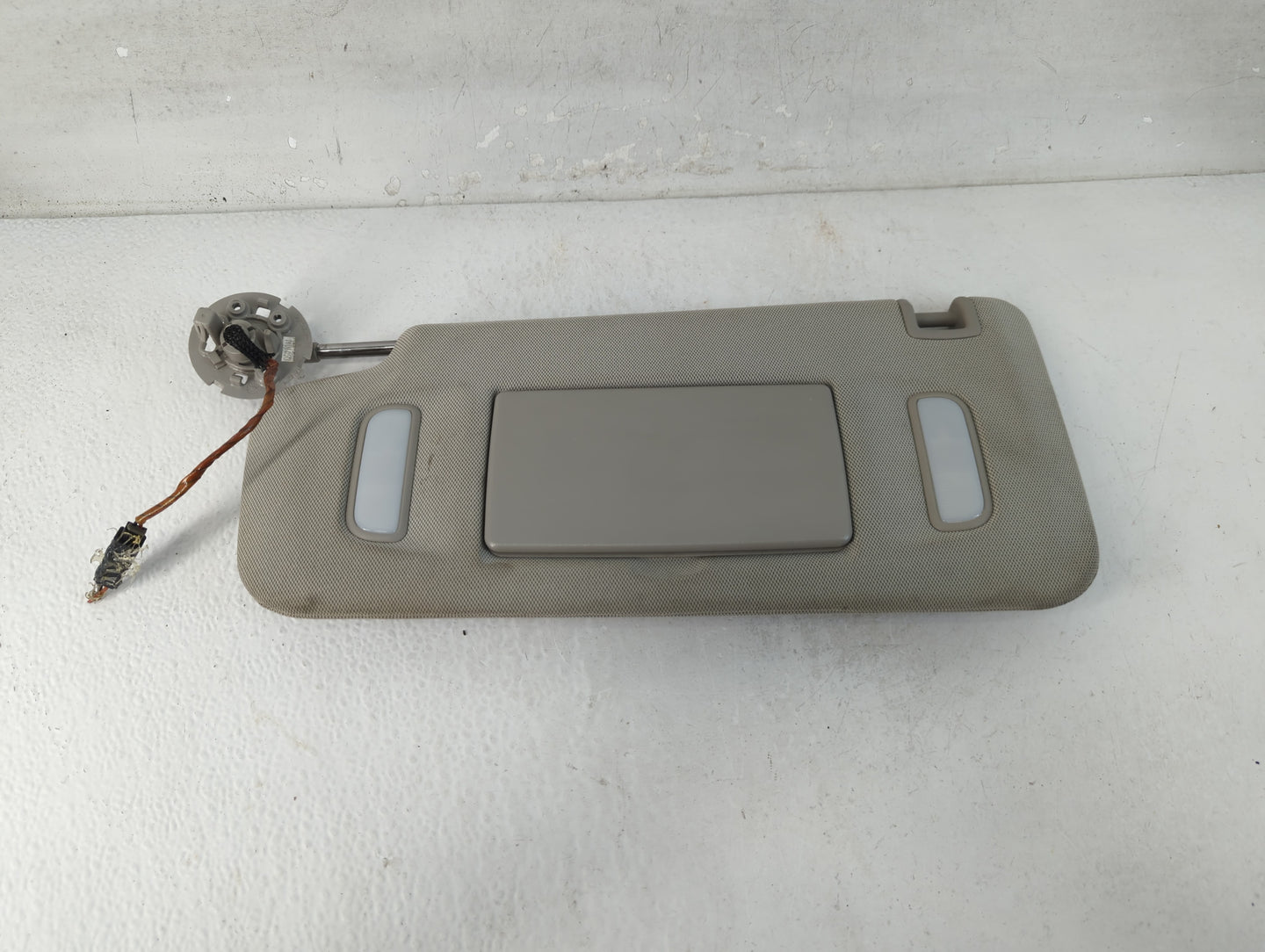 2010-2017 Chevrolet Equinox Sun Visor Shade Replacement Driver Left Mirror Fits Fits 2010 2011 2012 2013 2014 2015 2016 2017