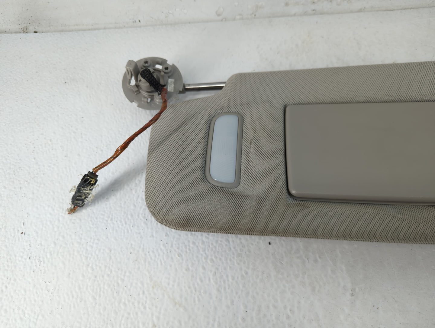 2010-2017 Chevrolet Equinox Sun Visor Shade Replacement Driver Left Mirror Fits Fits 2010 2011 2012 2013 2014 2015 2016 2017