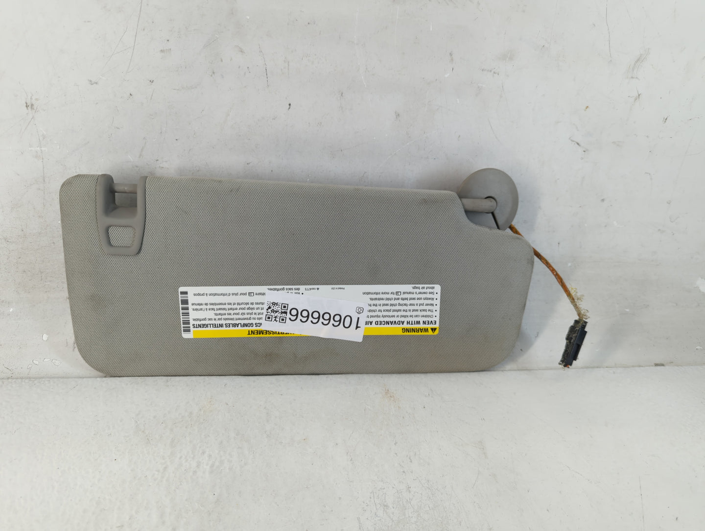 2010-2017 Chevrolet Equinox Sun Visor Shade Replacement Driver Left Mirror Fits Fits 2010 2011 2012 2013 2014 2015 2016 2017