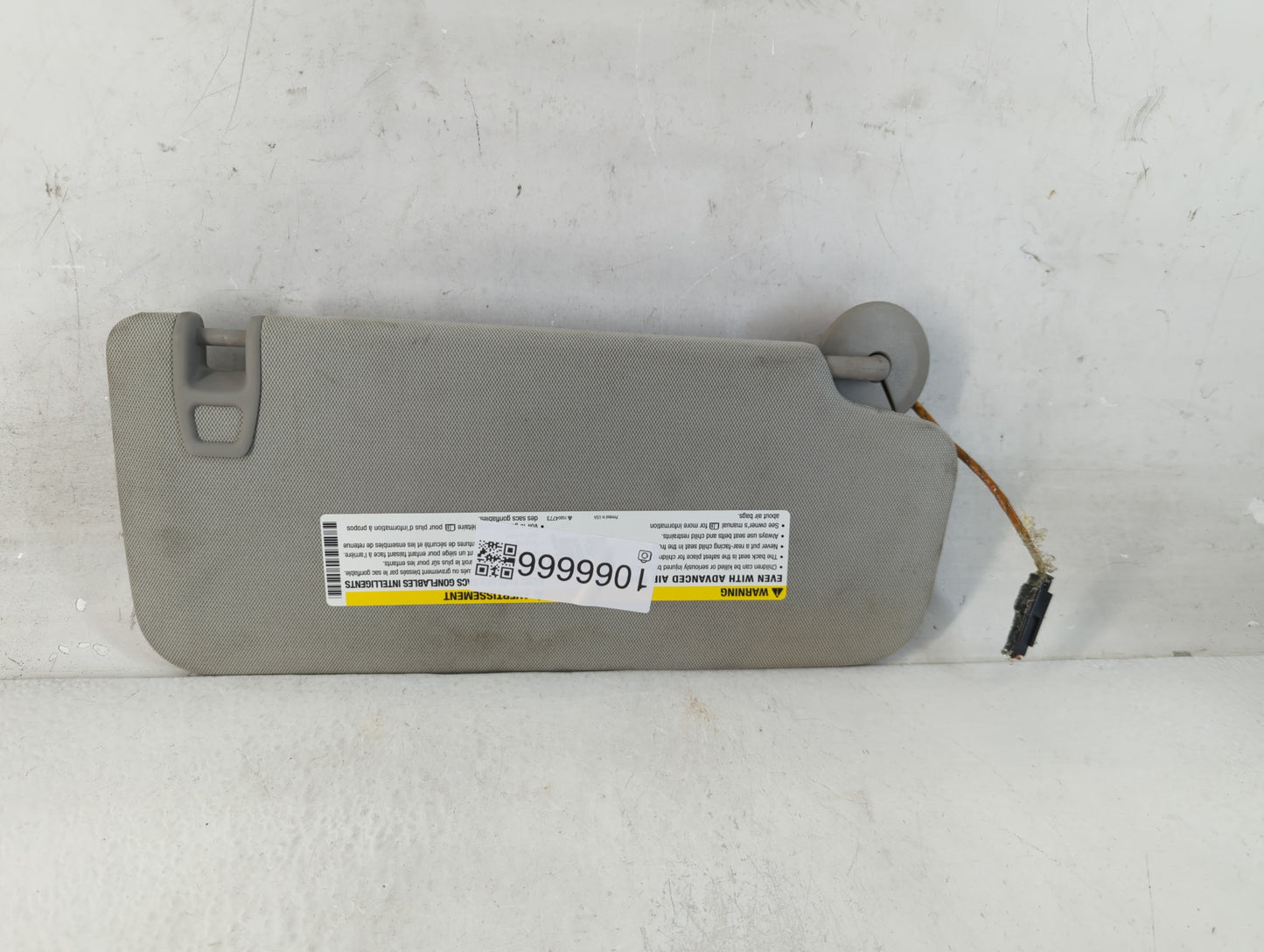 2010-2017 Chevrolet Equinox Sun Visor Shade Replacement Driver Left Mirror Fits Fits 2010 2011 2012 2013 2014 2015 2016 2017