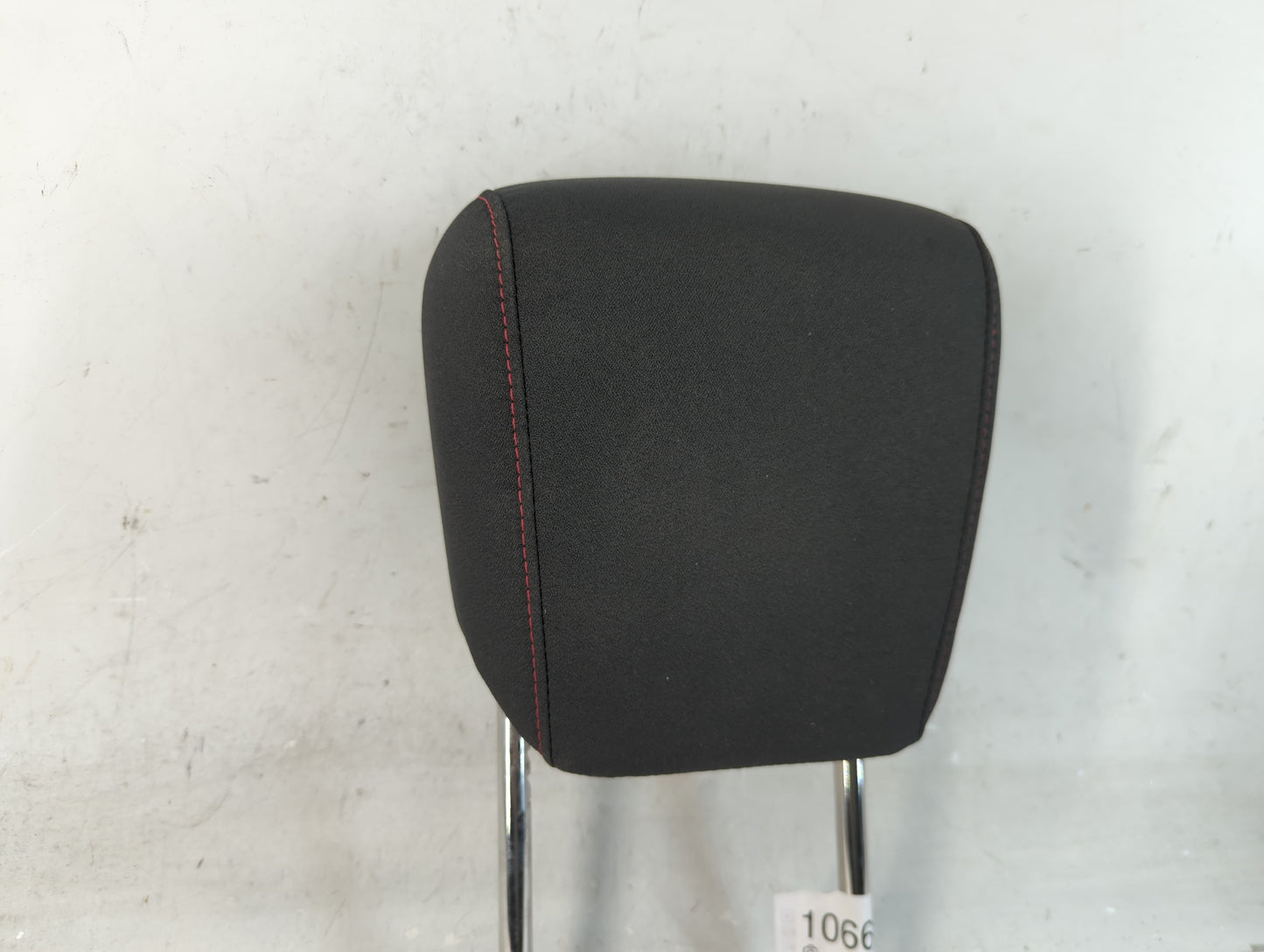 2010-2011 Chevrolet Equinox Headrest Head Rest Front Driver Passenger Seat Fits Fits 2010 2011 OEM Used Auto Parts - Oemused