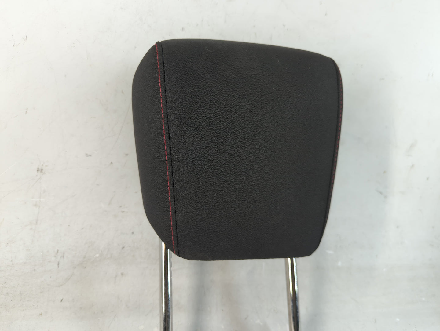 2010-2011 Chevrolet Equinox Headrest Head Rest Rear Seat Fits Fits 2010 2011 OEM Used Auto Parts - Oemusedautoparts1.com