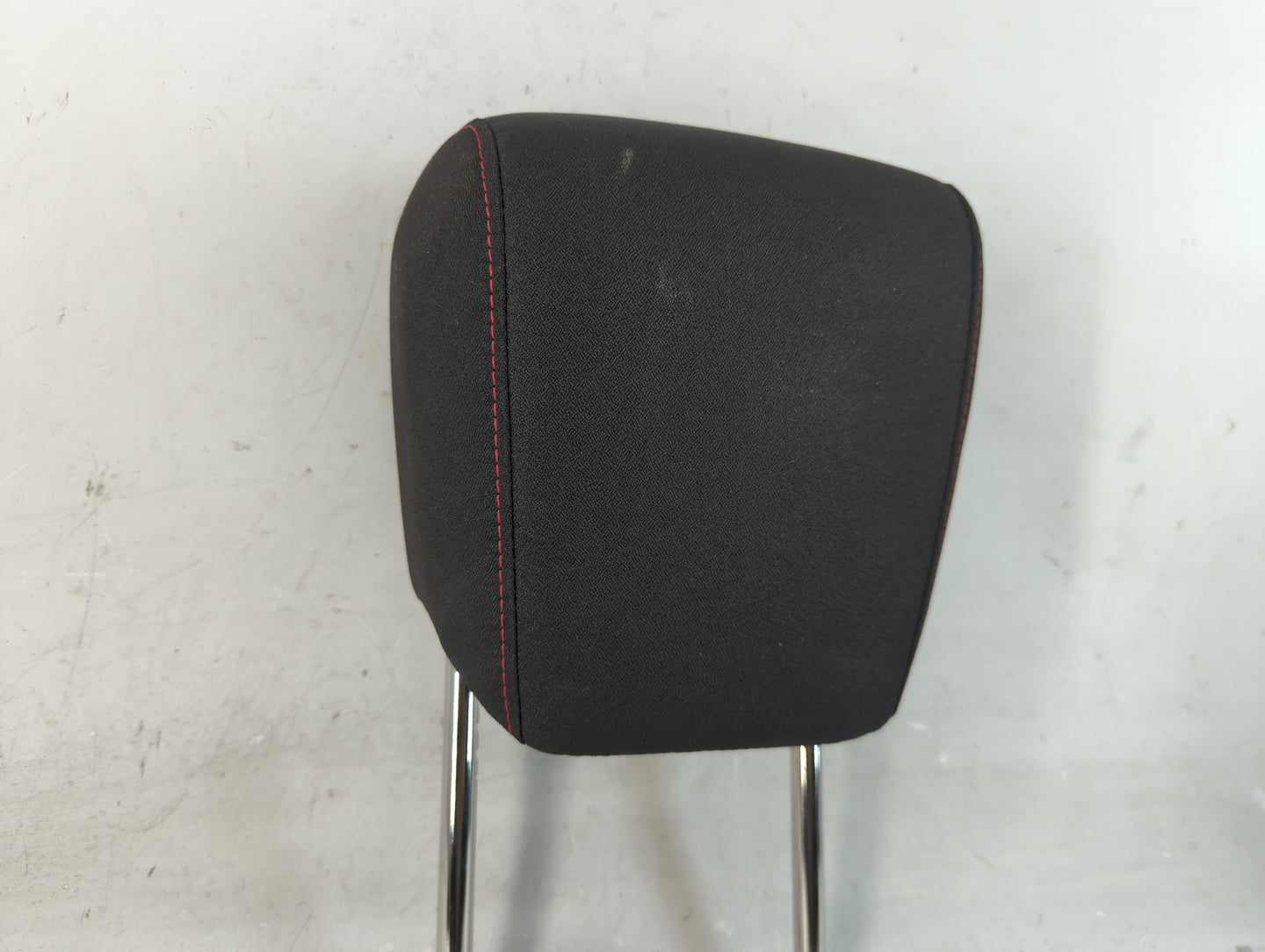 2011 Chevrolet Equinox Headrest Head Rest Rear Seat Fits OEM Used Auto Parts - Oemusedautoparts1.com
