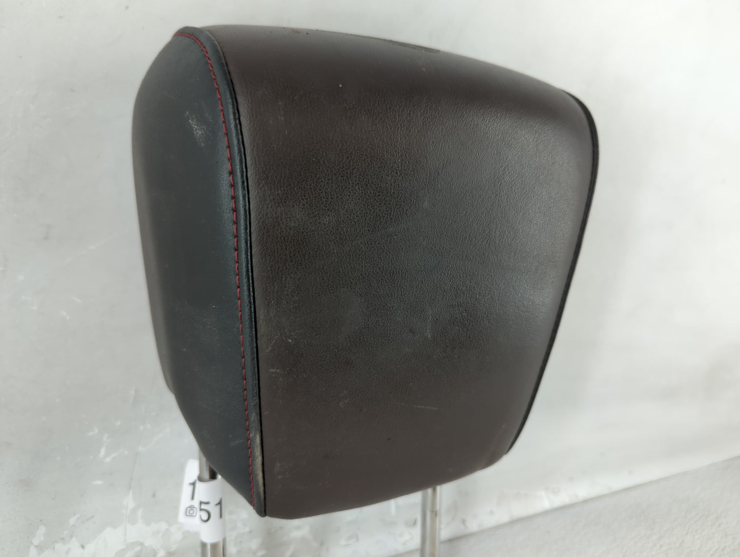 2010-2011 Chevrolet Equinox Headrest Head Rest Front Driver Passenger Seat Fits Fits 2010 2011 OEM Used Auto Parts - Oemused
