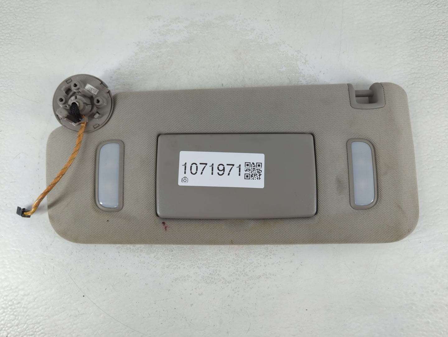 2010-2017 Chevrolet Equinox Sun Visor Shade Replacement Driver Left Mirror Fits Fits 2010 2011 2012 2013 2014 2015 2016 2017