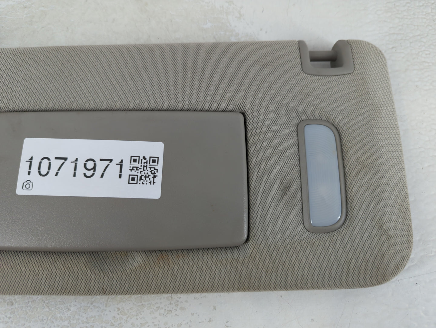 2010-2017 Chevrolet Equinox Sun Visor Shade Replacement Driver Left Mirror Fits Fits 2010 2011 2012 2013 2014 2015 2016 2017