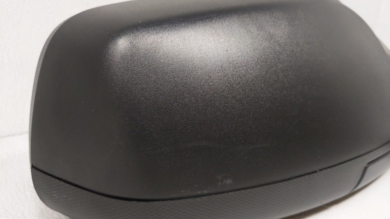 2010-2011 Chevrolet Equinox Passenger Side View Mirror - Right Door Mirror OEM Used - Oemusedautoparts1.com