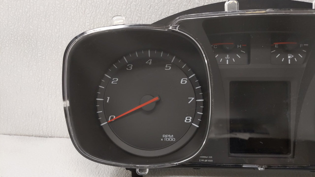 2011 Chevrolet Equinox Instrument Cluster Speedometer Gauges P/N:20978081 20978079, 22783661 Fits OEM Used Auto Parts - Oemu