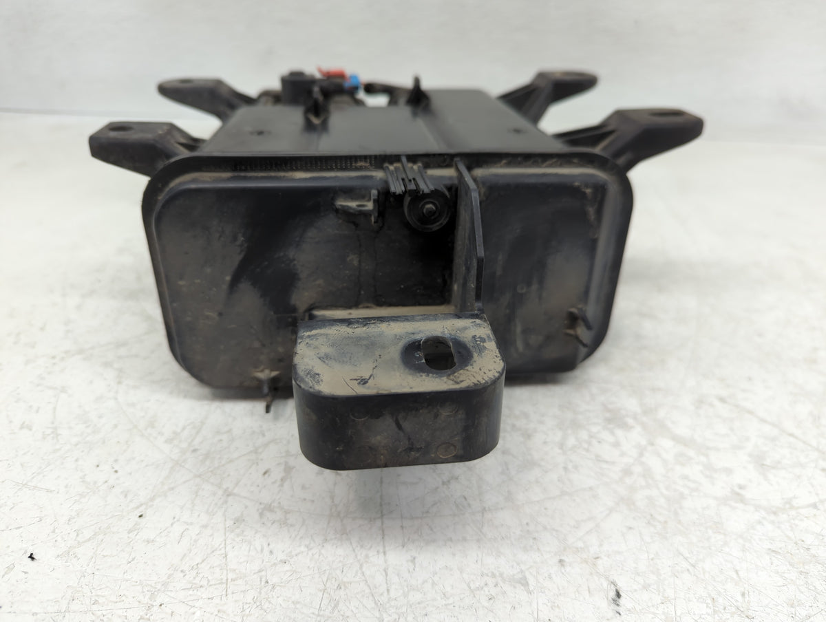 2011 Chevrolet Equinox Fuel Vapor Charcoal Canister 1122672 - Oemusedautoparts1.com