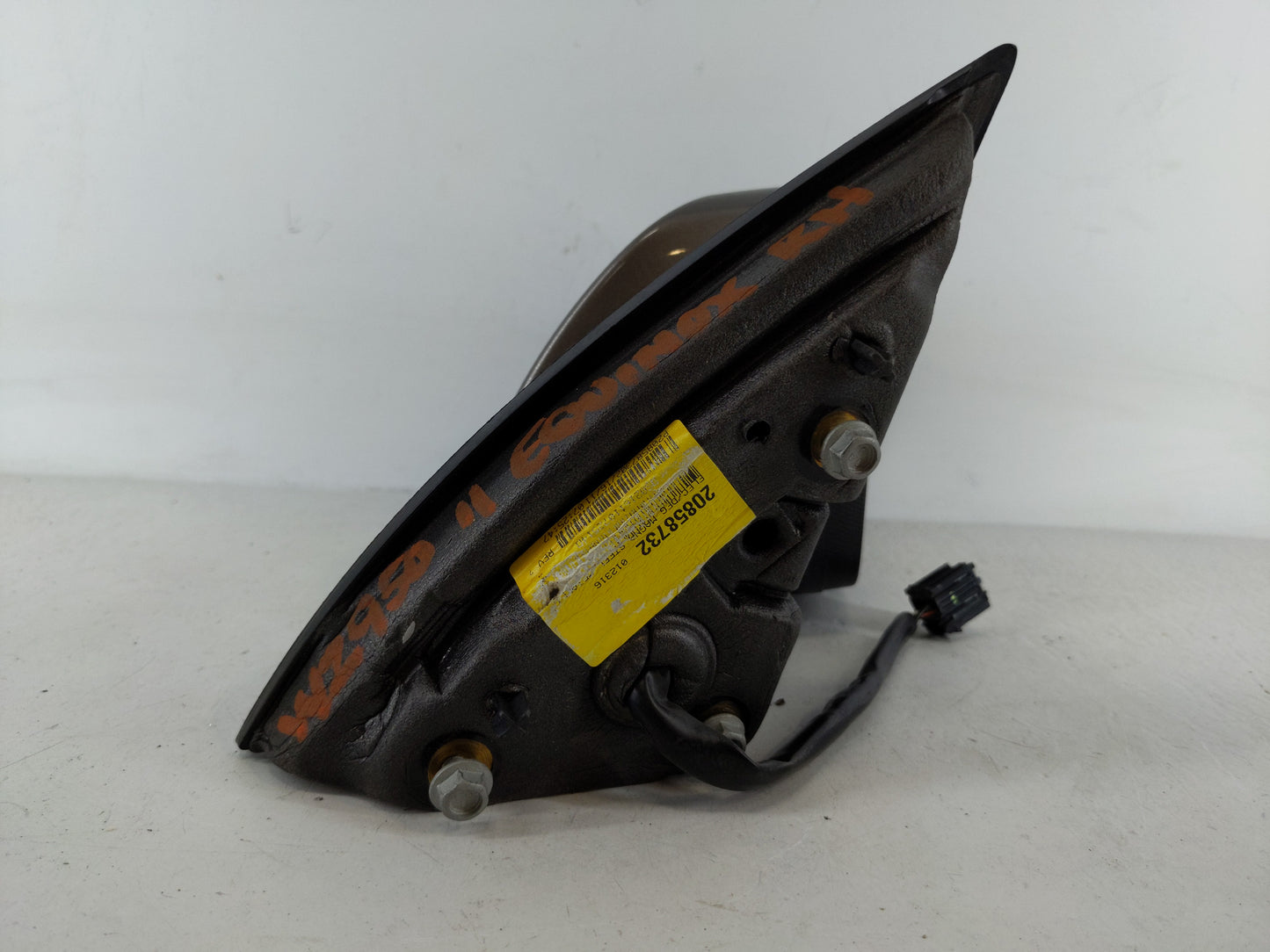 2010-2011 Chevrolet Equinox Passenger Side View Mirror - Right Door Mirror OEM Used - Oemusedautoparts1.com