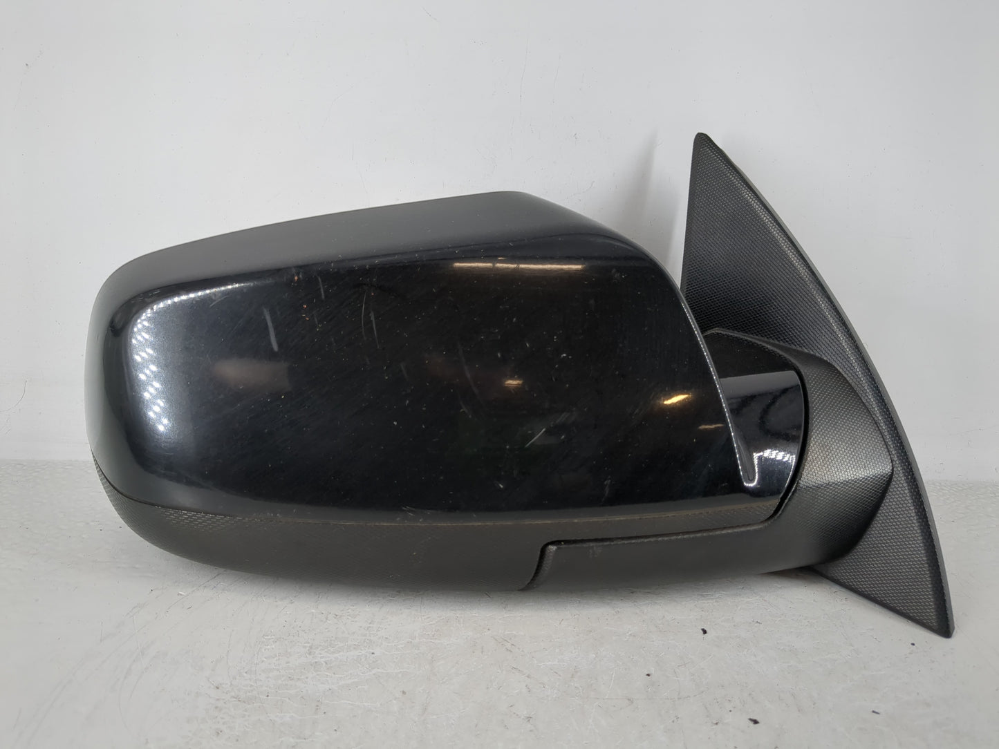 2010-2011 Chevrolet Equinox Passenger Side View Mirror - Right Door Mirror OEM Used - Oemusedautoparts1.com