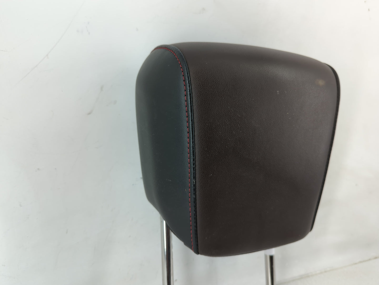 2010-2011 Chevrolet Equinox Headrest Head Rest Rear Seat Fits Fits 2010 2011 OEM Used Auto Parts - Oemusedautoparts1.com