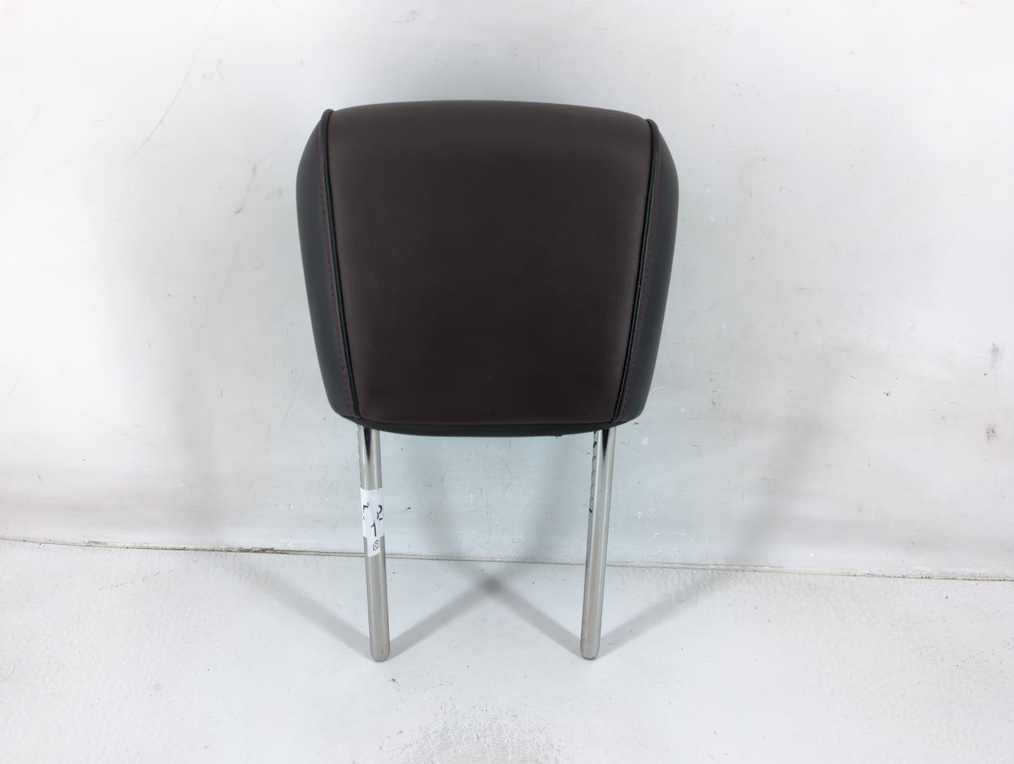 2010-2011 Chevrolet Equinox Headrest Head Rest Rear Seat Fits Fits 2010 2011 OEM Used Auto Parts - Oemusedautoparts1.com