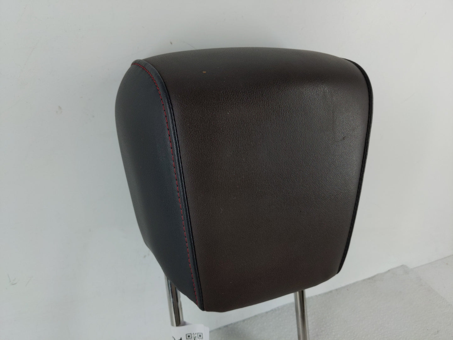 Chevrolet Equinox Headrest Head Rest Front Driver Passenger Seat Black - Oemusedautoparts1.com