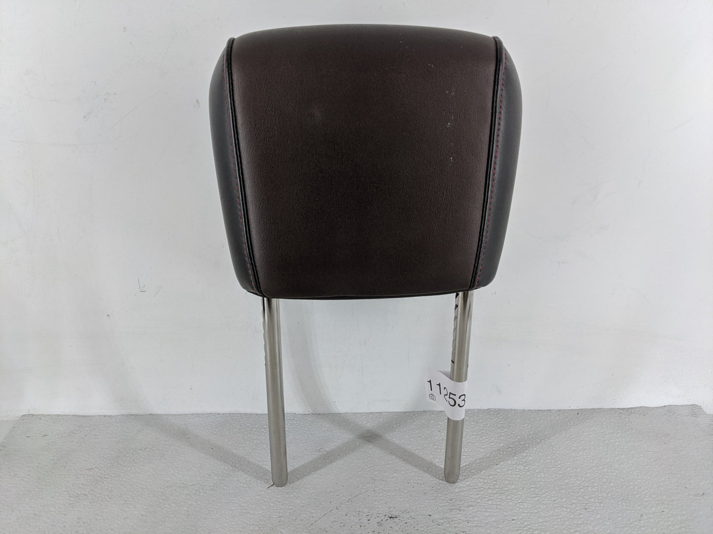 Chevrolet Equinox Headrest Head Rest Front Driver Passenger Seat Black - Oemusedautoparts1.com