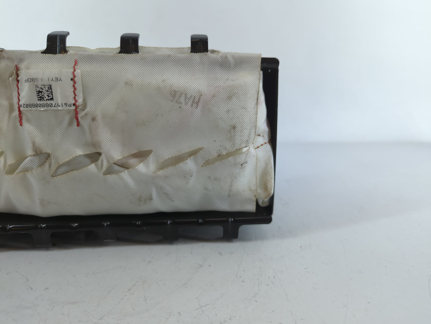 2011-2012 Chevrolet Equinox Air Bag Passenger Right Dashboard OEM P/N:AL1210M111BTD91 Fits Fits 2011 2012 OEM Used Auto Part