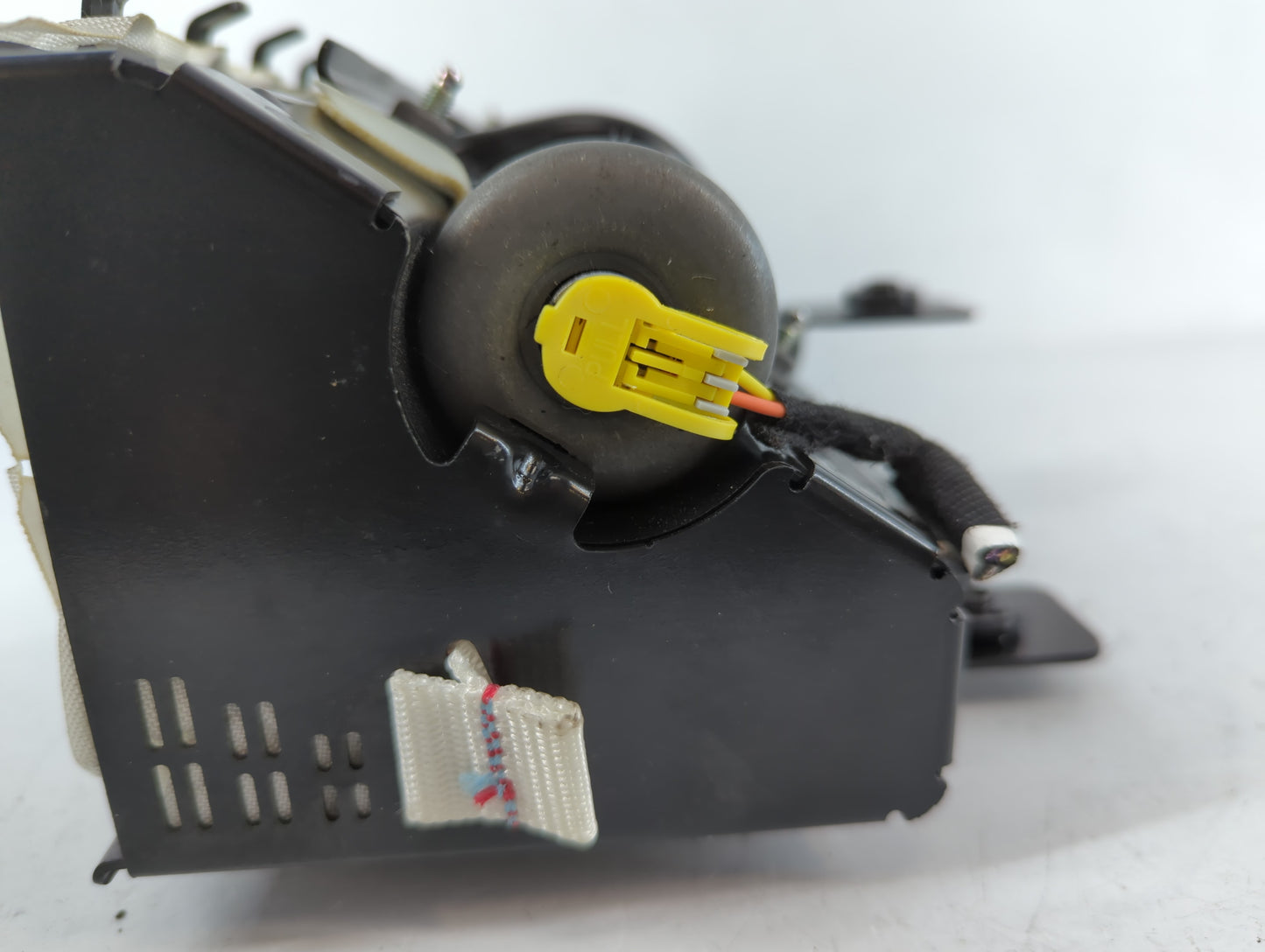 2011-2012 Chevrolet Equinox Air Bag Passenger Right Dashboard OEM P/N:AL1210M111BTD91 Fits Fits 2011 2012 OEM Used Auto Part