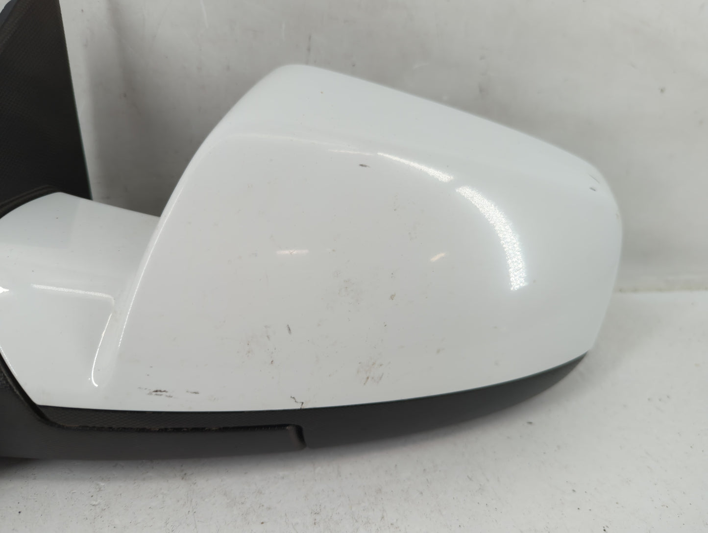 2010-2011 Chevrolet Equinox Driver Side View Mirror - Left Door Mirror OEM Used - Oemusedautoparts1.com