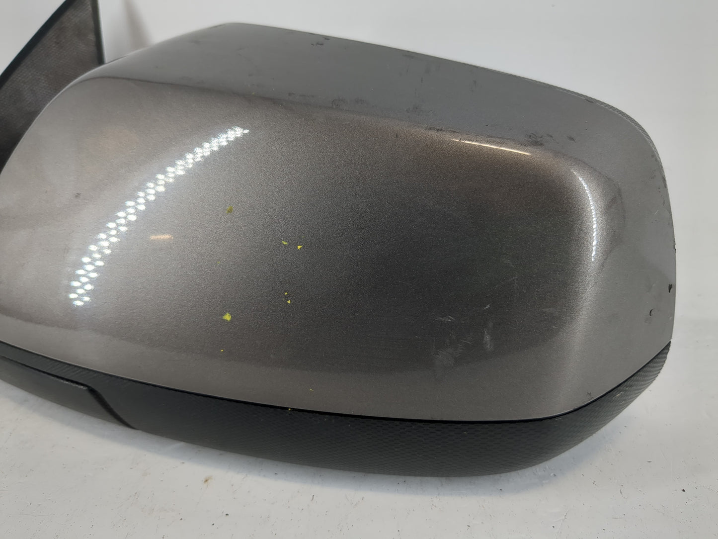 2010-2011 Chevrolet Equinox Driver Side View Mirror - Left Door Mirror OEM Used - Oemusedautoparts1.com
