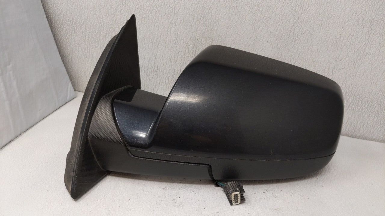2010-2011 Chevrolet Equinox Driver Side View Mirror - Left Door Mirror OEM Used - Oemusedautoparts1.com