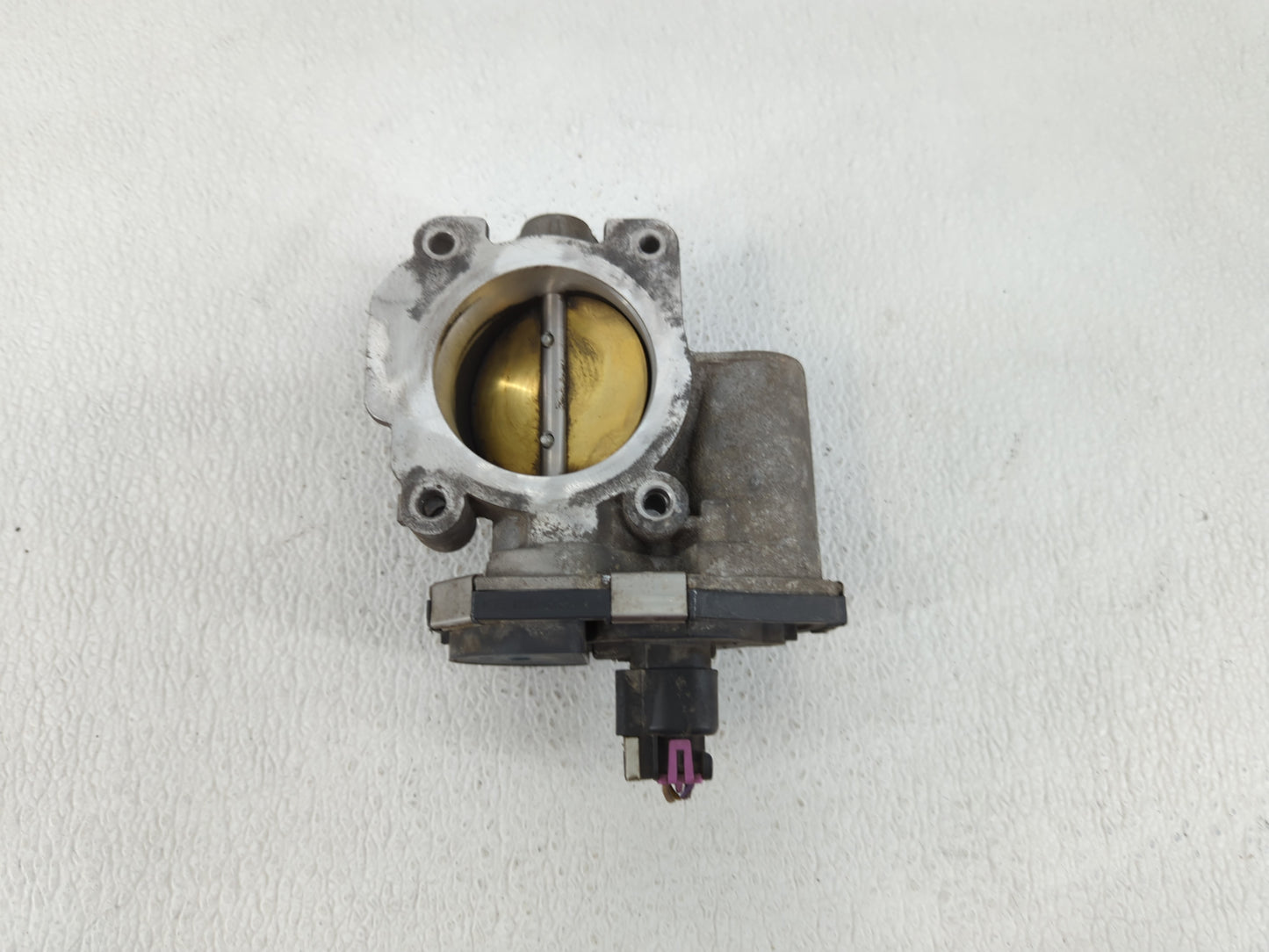 2010-2011 Chevrolet Equinox Throttle Body P/N:031AA 186AA Fits Fits 2007 2008 2009 2010 2011 2012 OEM Used Auto Parts - Oemu