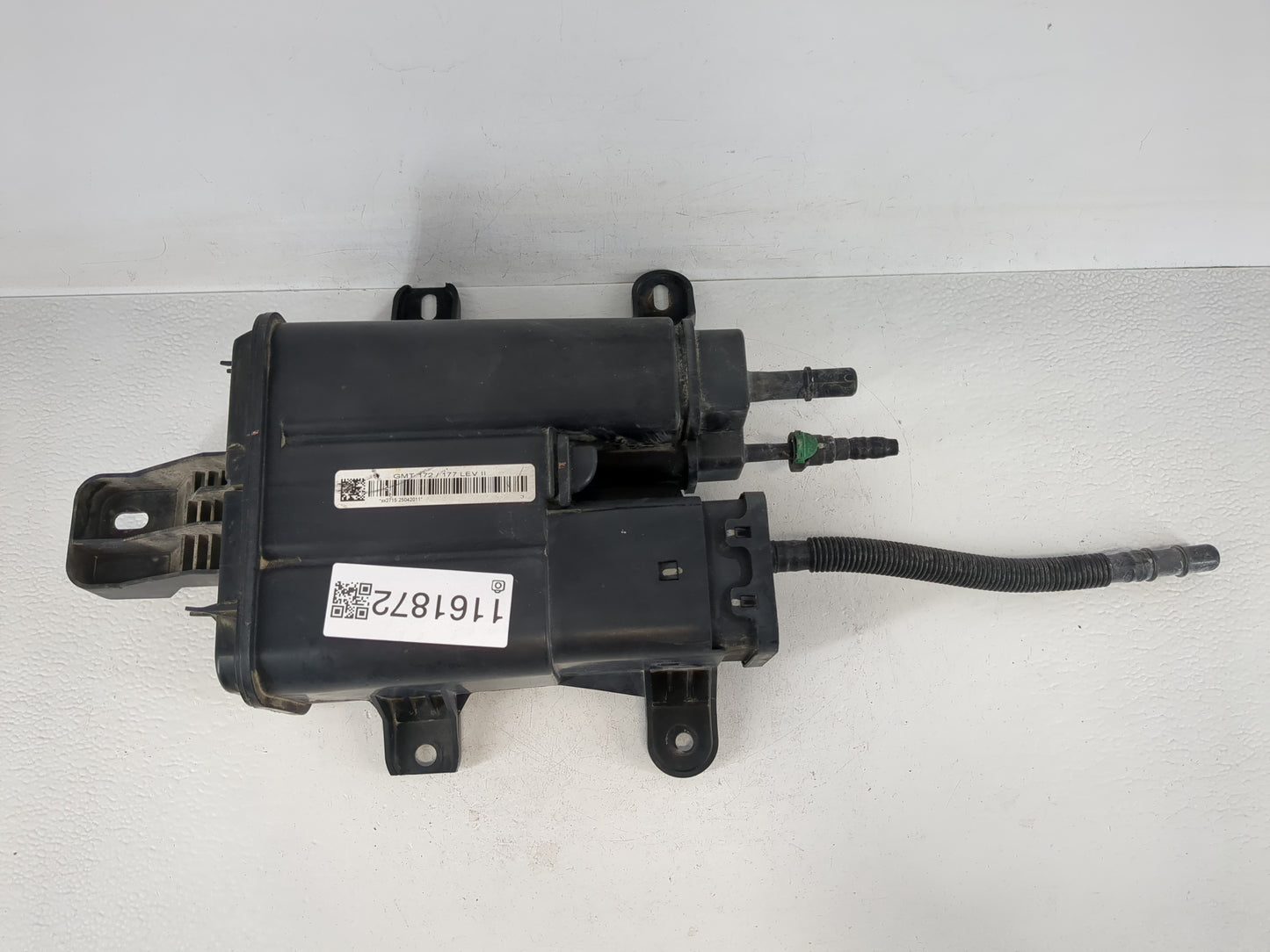 2011 Chevrolet Equinox Fuel Vapor Charcoal Canister - Oemusedautoparts1.com