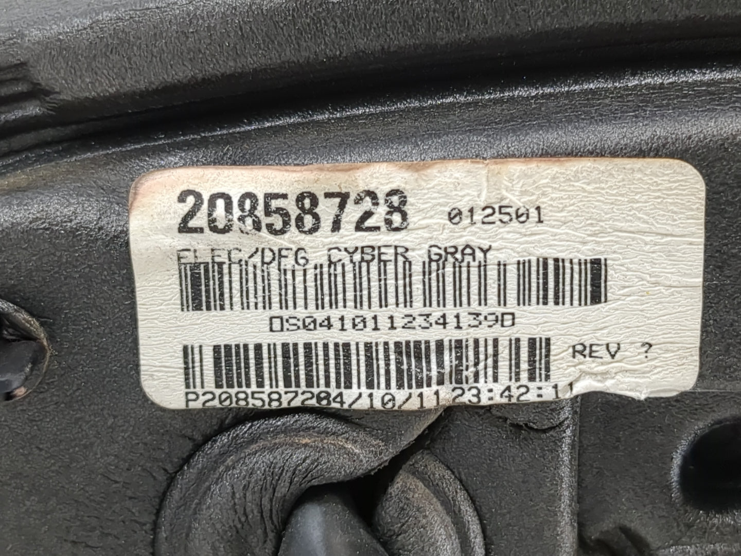 2010-2011 Chevrolet Equinox Passenger Side View Mirror - Right Door Mirror OEM Used - Oemusedautoparts1.com