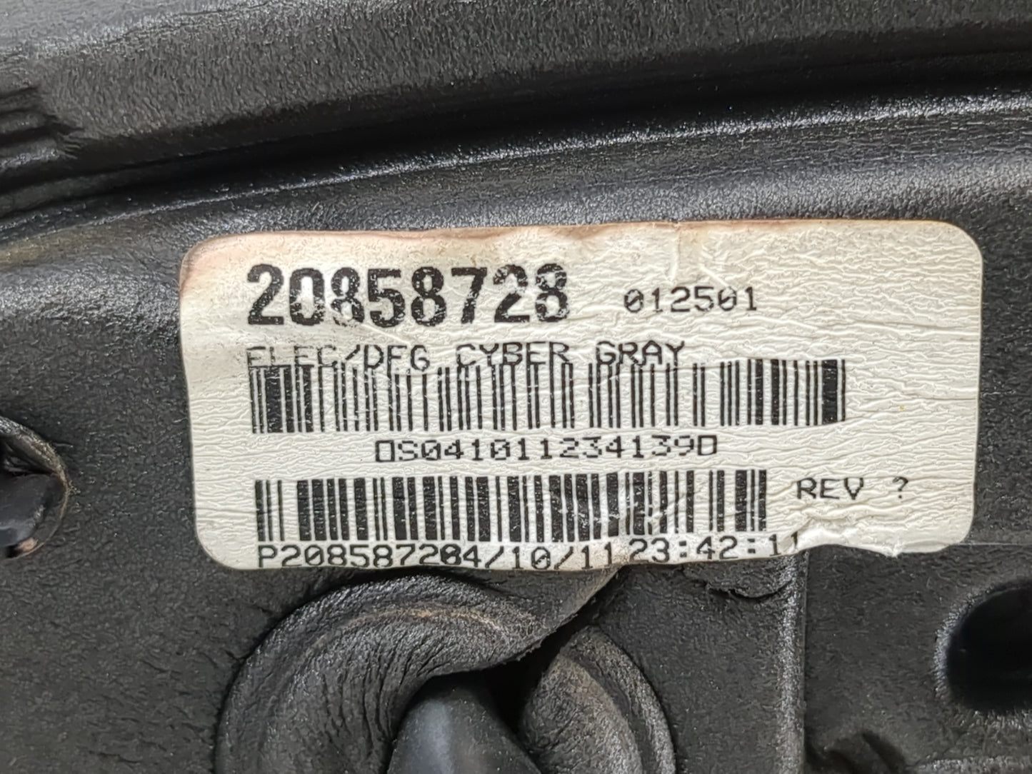 2010-2011 Chevrolet Equinox Passenger Side View Mirror - Right Door Mirror OEM Used - Oemusedautoparts1.com
