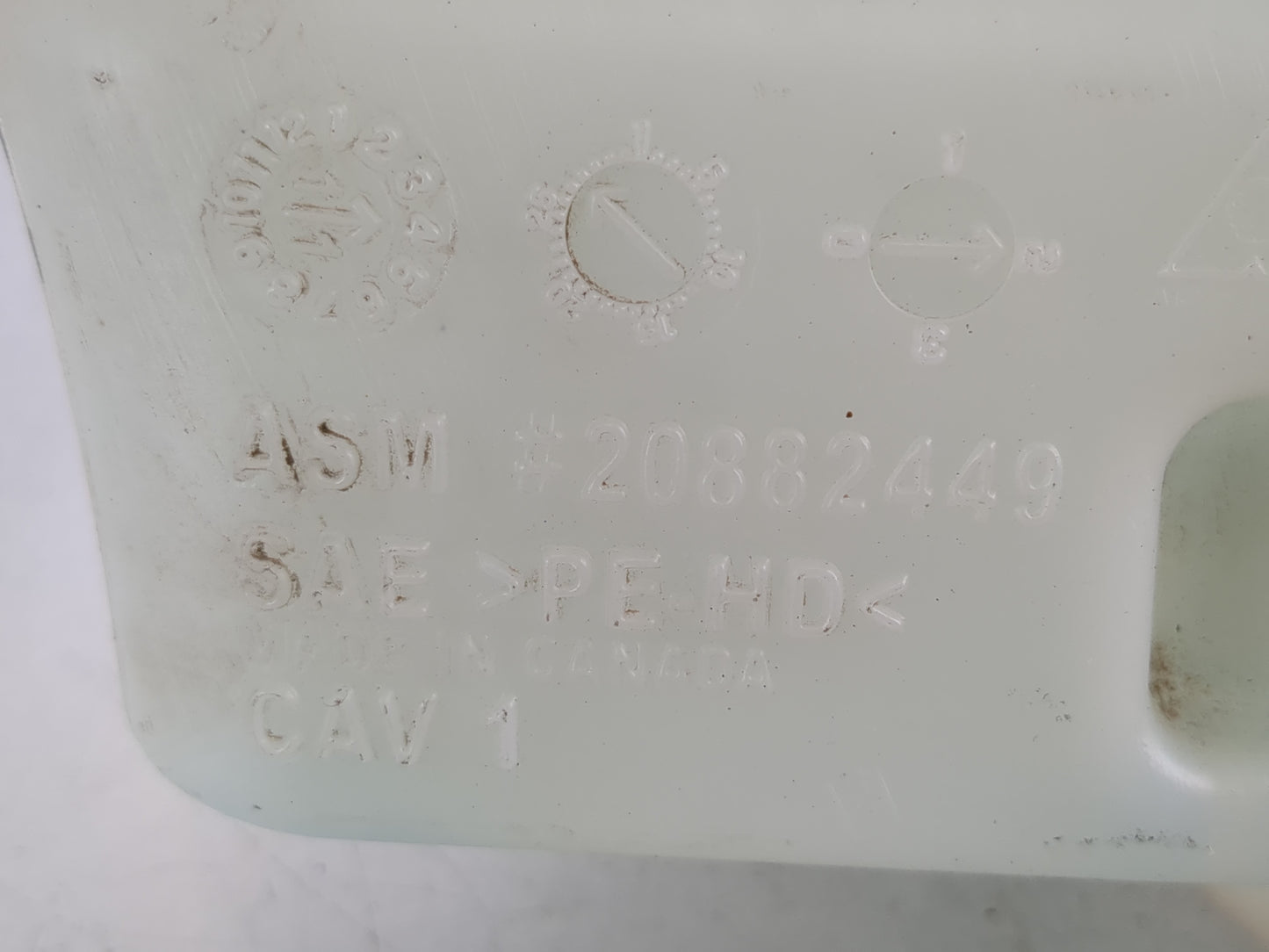 2010-2017 Chevrolet Equinox Windshield Washer Fluid Reservoir Bottle Oem - Oemusedautoparts1.com