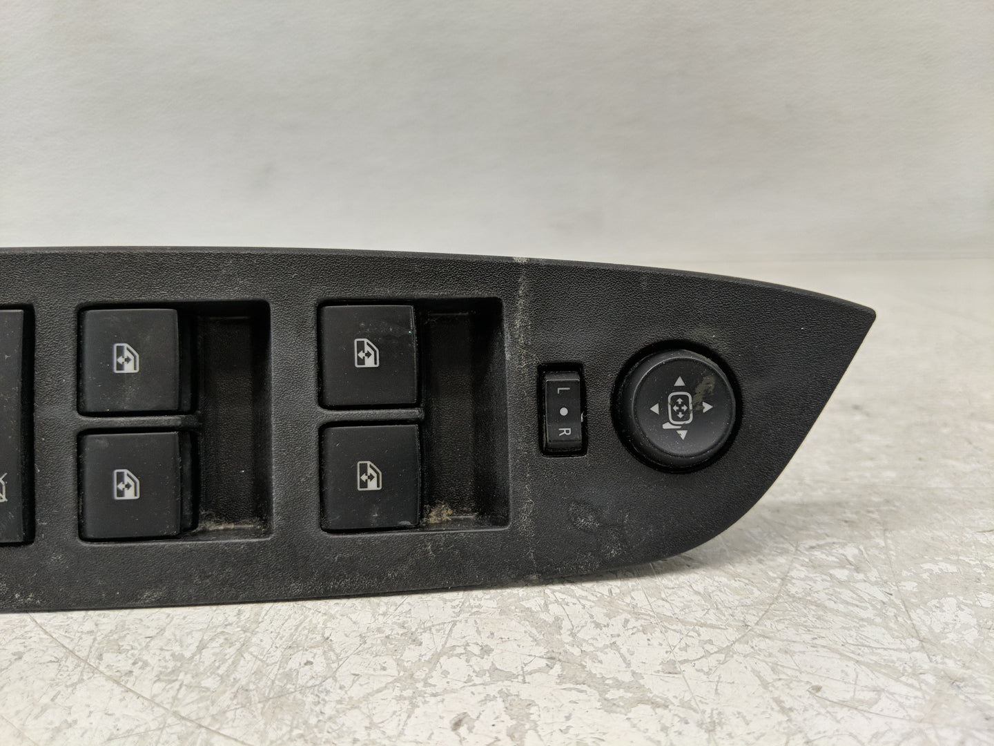 2010-2017 Chevrolet Equinox Master Power Window Switch Replacement Driver Side Left P/N:20917599 Fits OEM Used Auto Parts - 