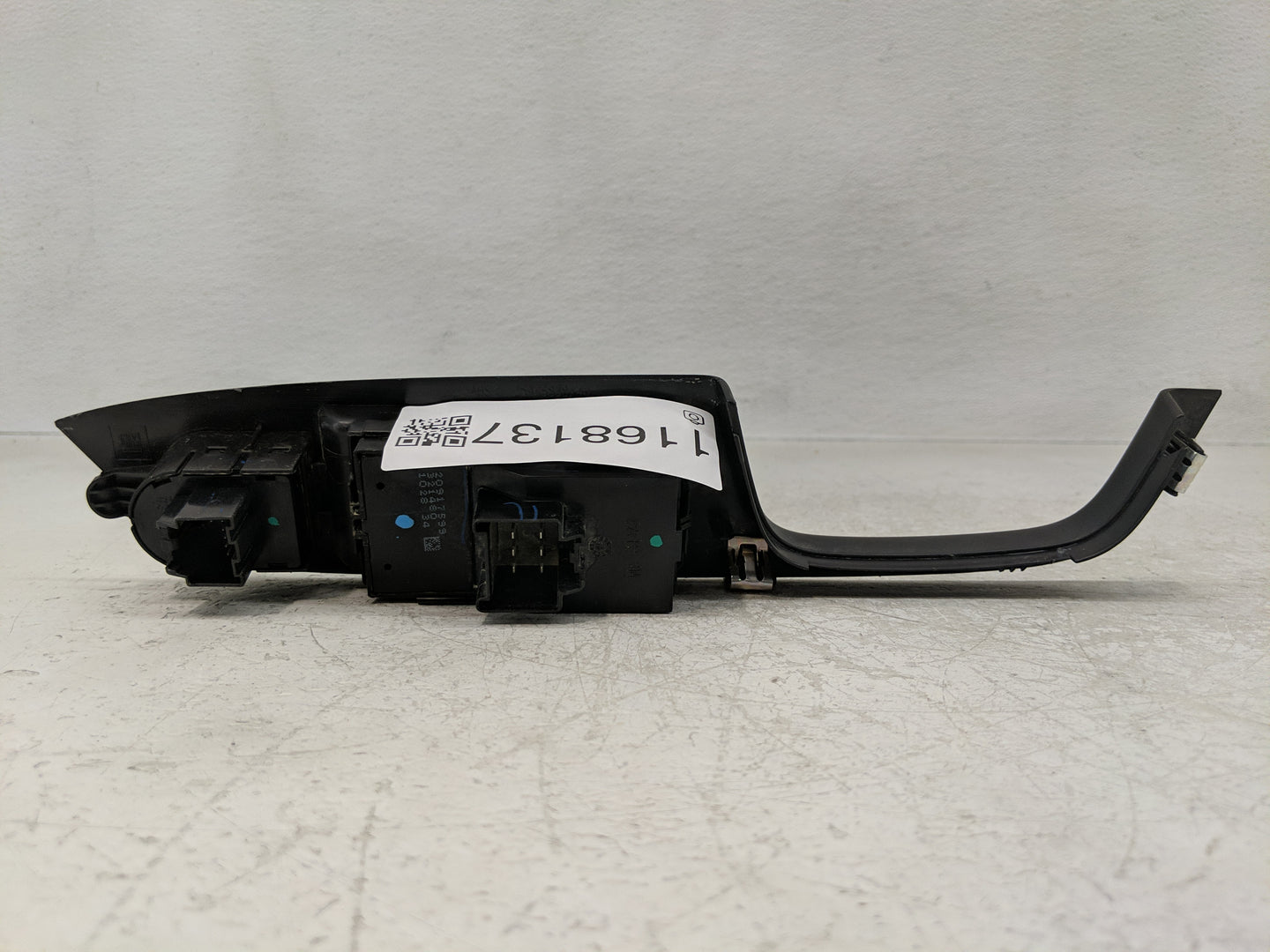 2010-2017 Chevrolet Equinox Master Power Window Switch Replacement Driver Side Left P/N:20917599 Fits OEM Used Auto Parts - 