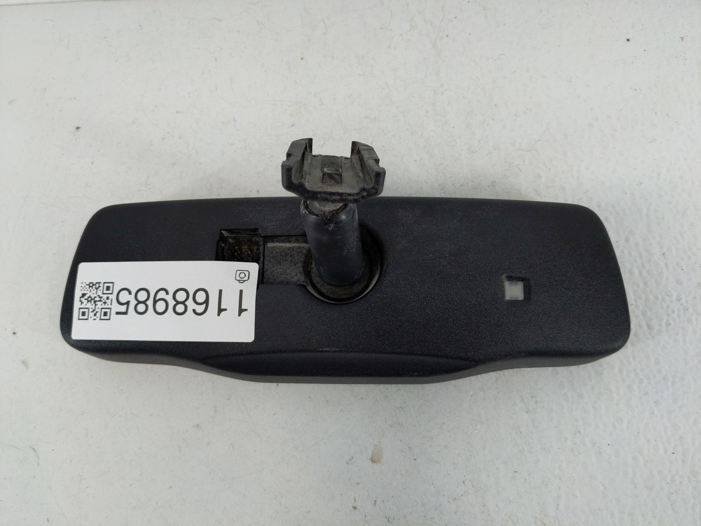 2010-2011 Chevrolet Equinox Interior Rear View Mirror Replacement OEM P/N:E11026137 Fits Fits 2009 2010 2011 2012 2013 2014 