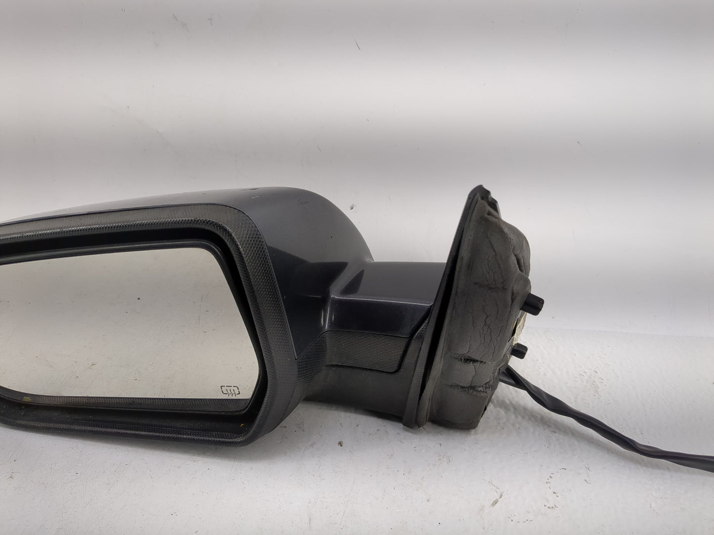 2010-2011 Chevrolet Equinox Side Mirror Replacement Driver Left View Door Mirror P/N:20858727 Fits Fits 2010 2011 OEM Used A