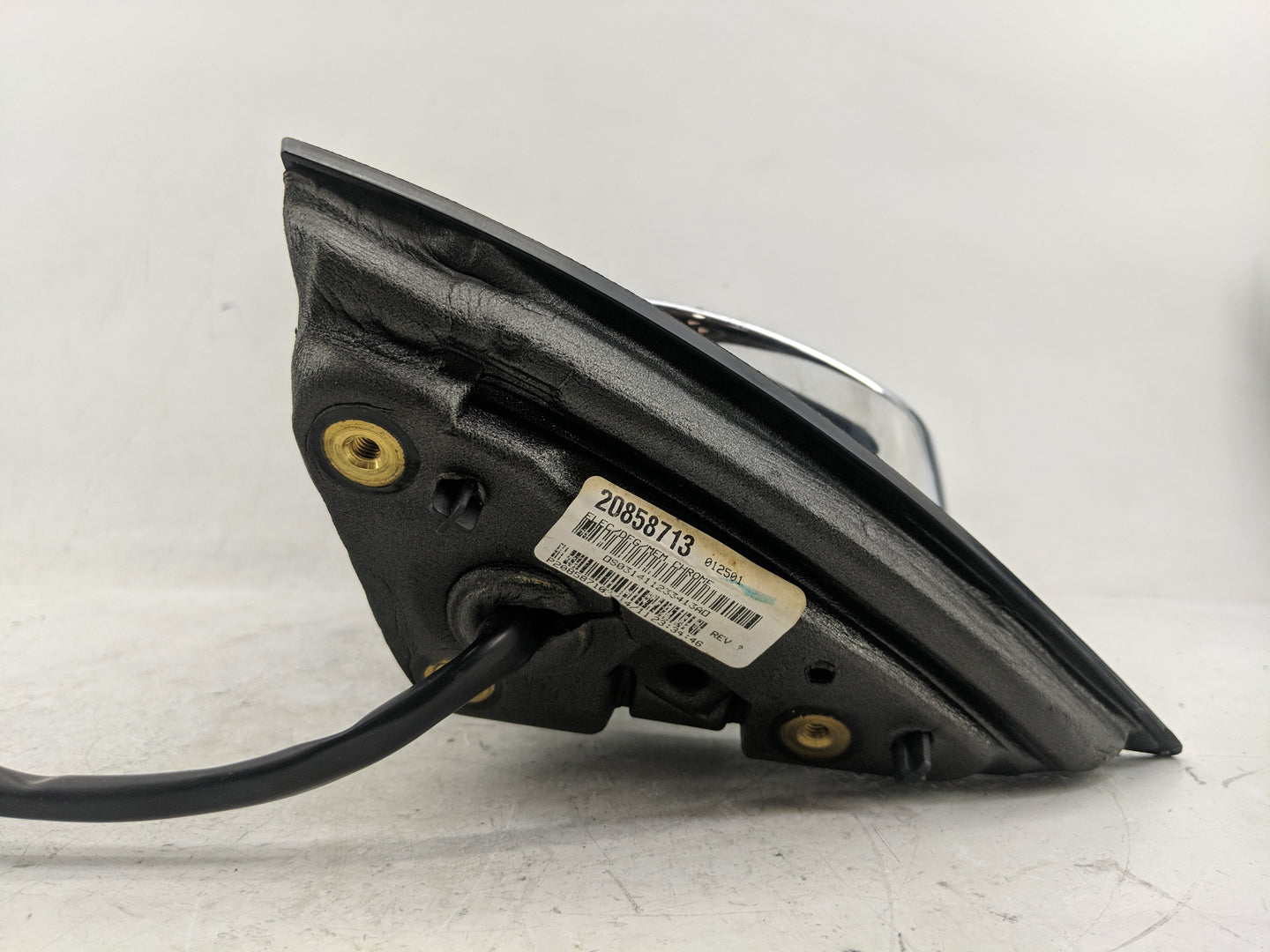 2010-2011 Chevrolet Equinox Passenger Right Side View Manual Door Mirror - Oemusedautoparts1.com