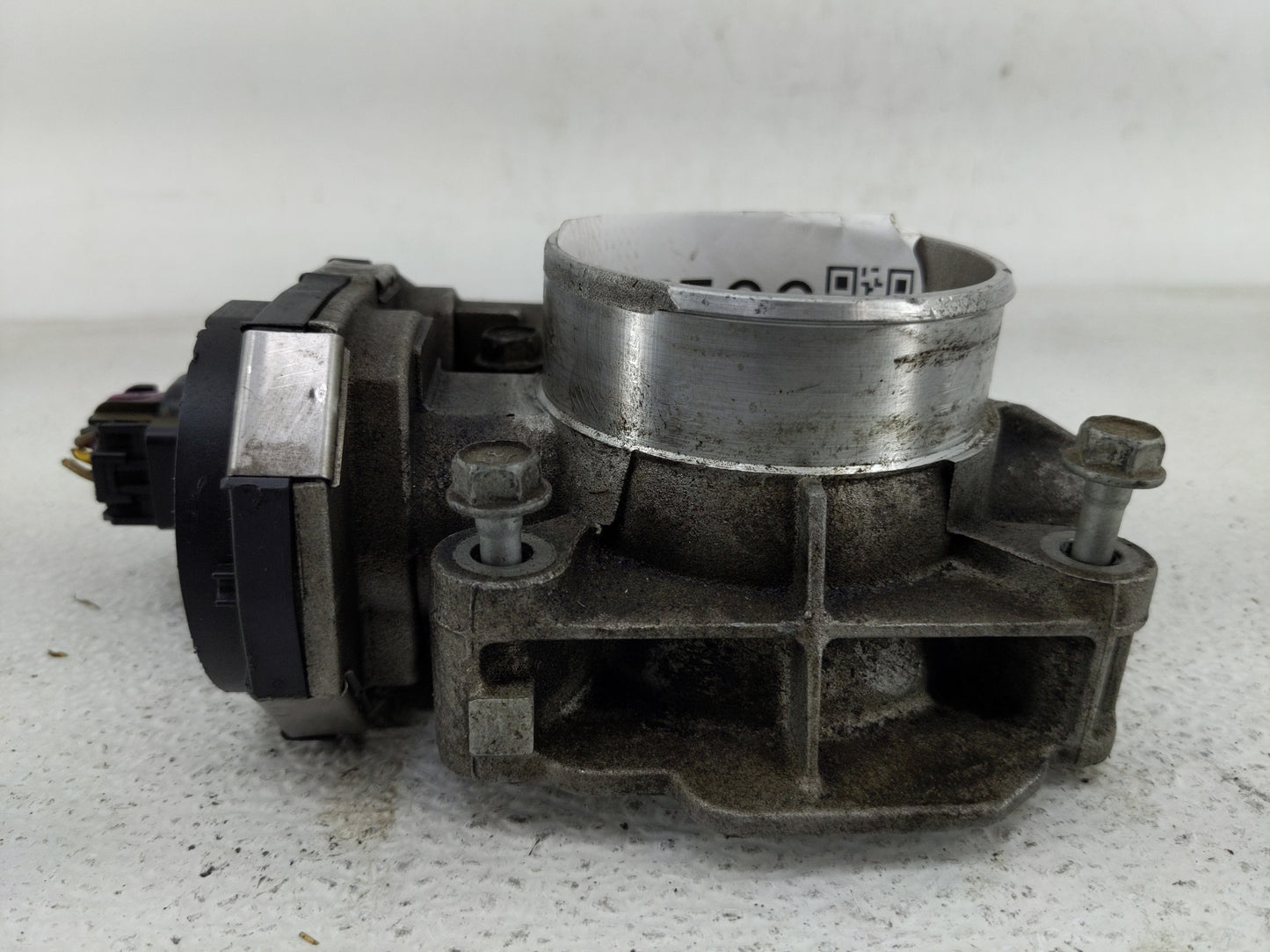 2010-2011 Chevrolet Equinox Throttle Body Fits Fits 2007 2008 2009 2010 2011 2012 OEM Used Auto Parts - Oemusedautoparts1.co