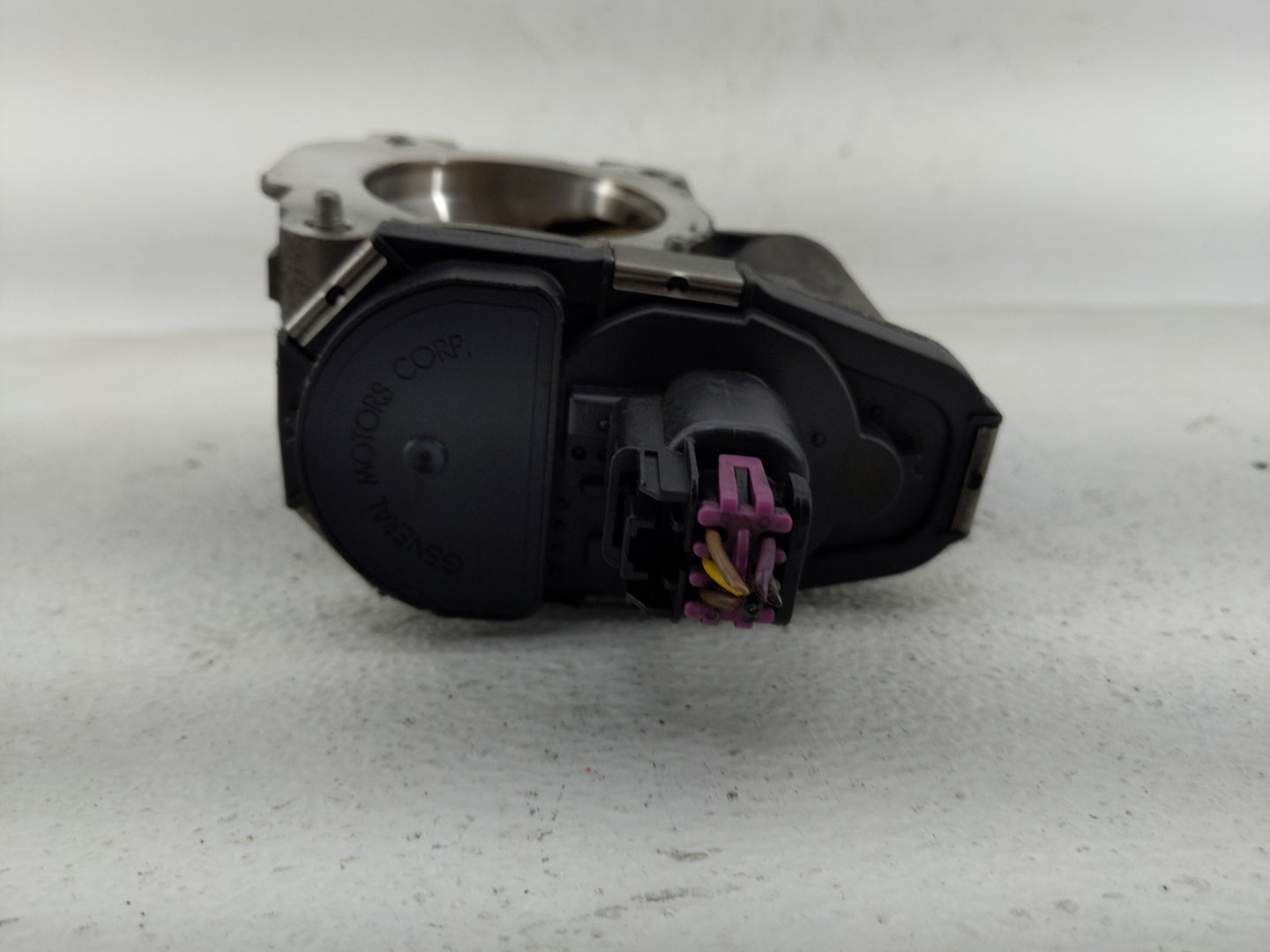 2010-2011 Chevrolet Equinox Throttle Body Fits Fits 2007 2008 2009 2010 2011 2012 OEM Used Auto Parts - Oemusedautoparts1.co