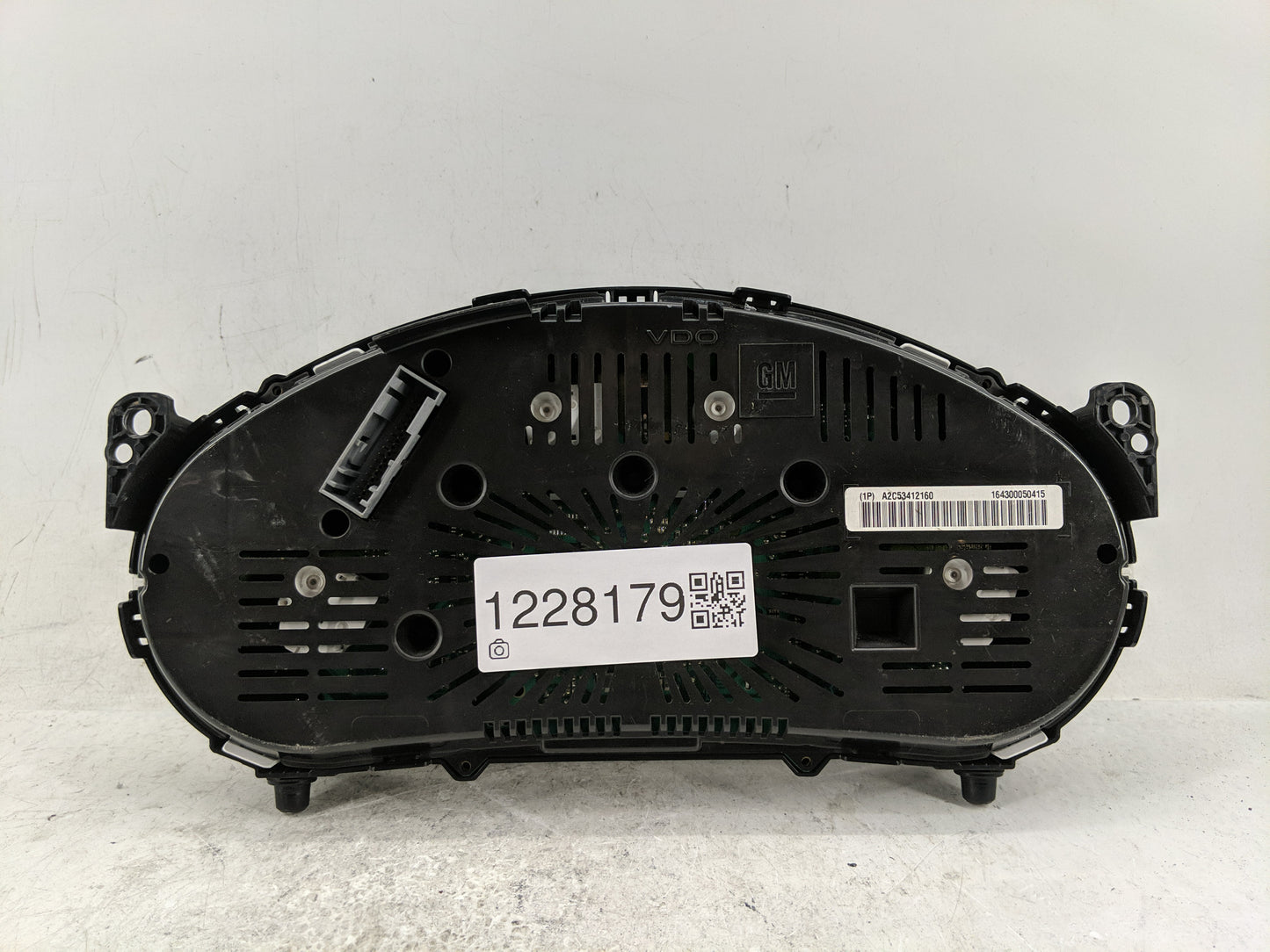 2011 Chevrolet Equinox Instrument Cluster Speedometer Gauges P/N:20978079 Fits OEM Used Auto Parts - Oemusedautoparts1.com