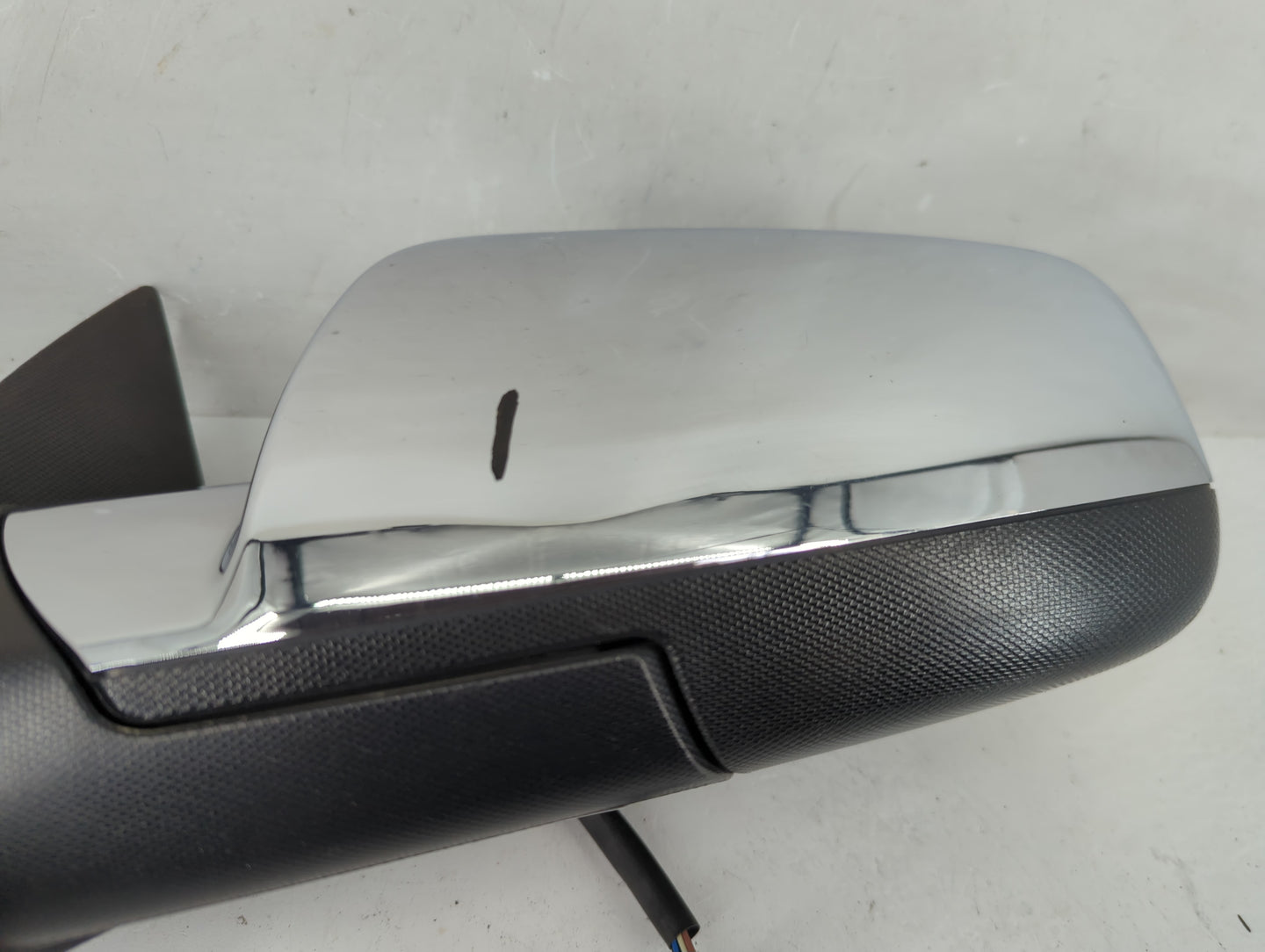 2010-2011 Chevrolet Equinox Side Mirror Replacement Driver Left View Door Mirror P/N:20858712 Fits Fits 2010 2011 OEM Used A