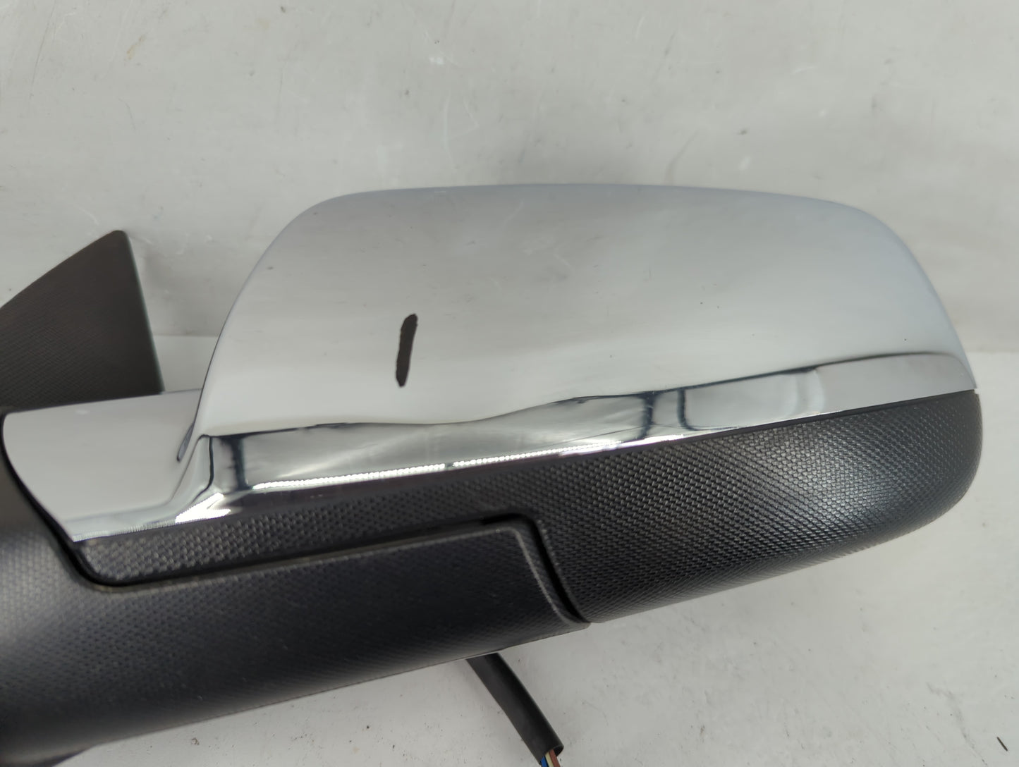 2010-2011 Chevrolet Equinox Side Mirror Replacement Driver Left View Door Mirror P/N:20858712 Fits Fits 2010 2011 OEM Used A