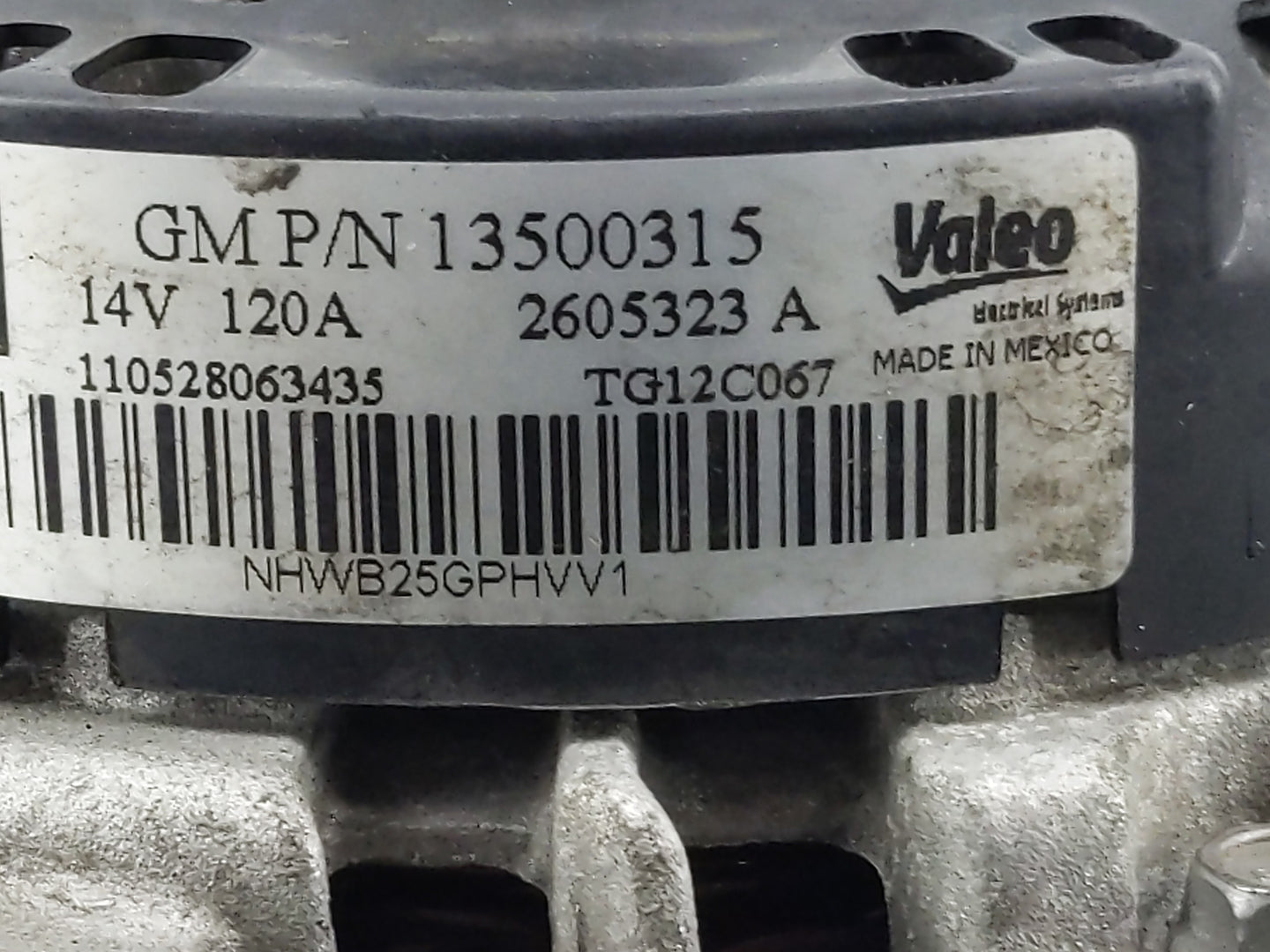 2010-2017 Chevrolet Equinox Alternator Replacement Generator Charging Assembly Engine OEM P/N:13500315 Fits OEM Used Auto Pa